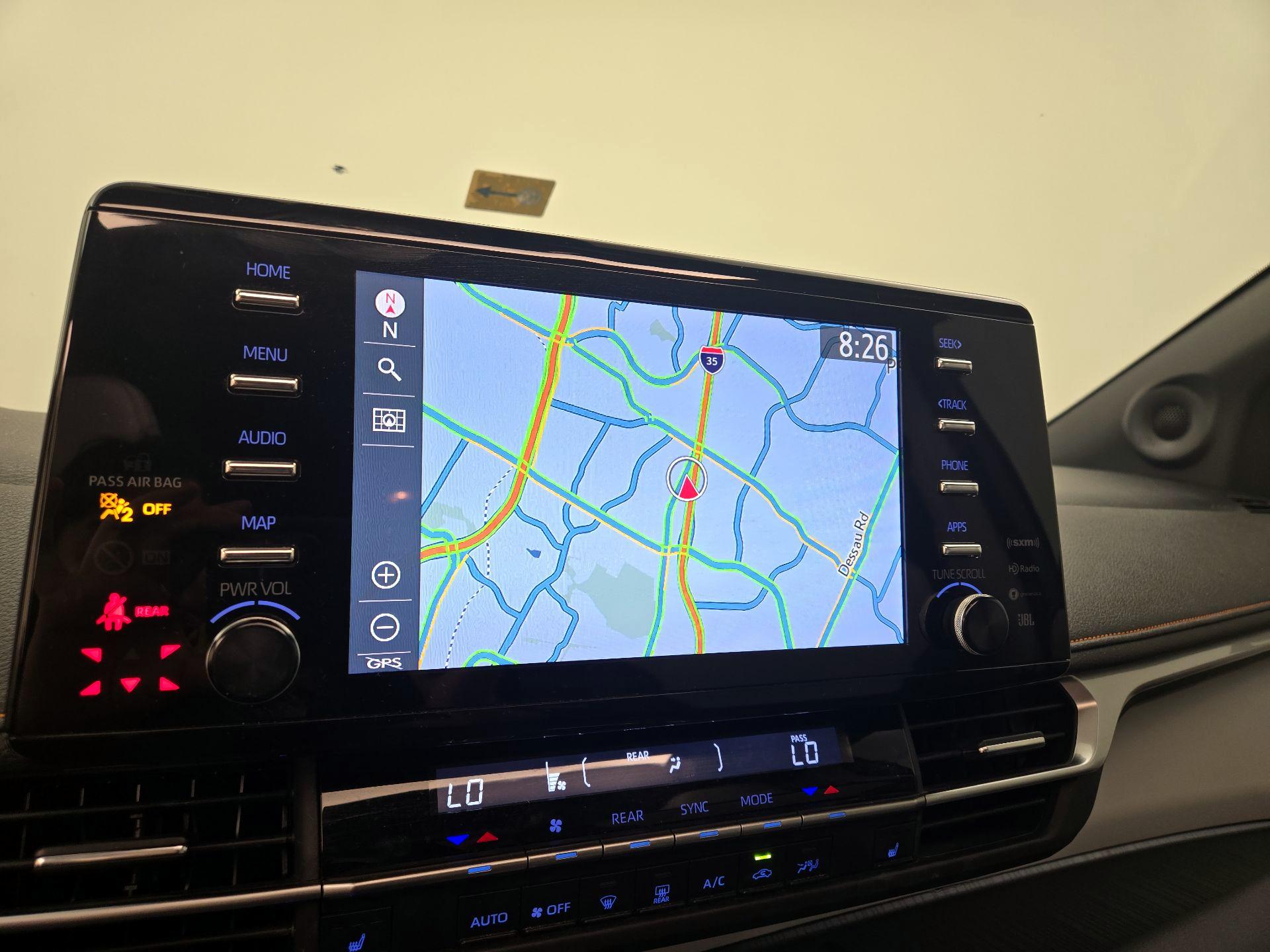 Thumbnail: 2022 Toyota Sienna - 14