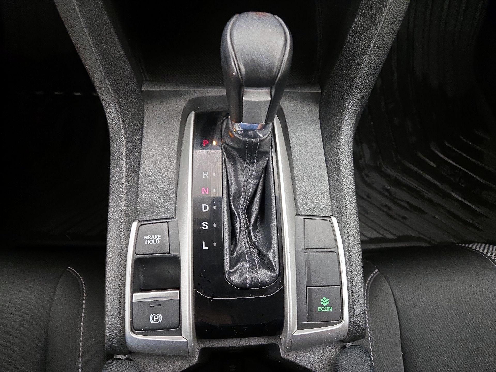 Thumbnail: 2019 Honda Civic - 17