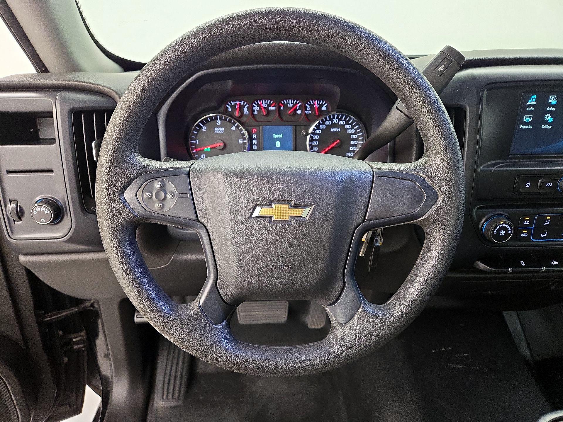 Thumbnail: 2018 Chevrolet Silverado 1500 - 10