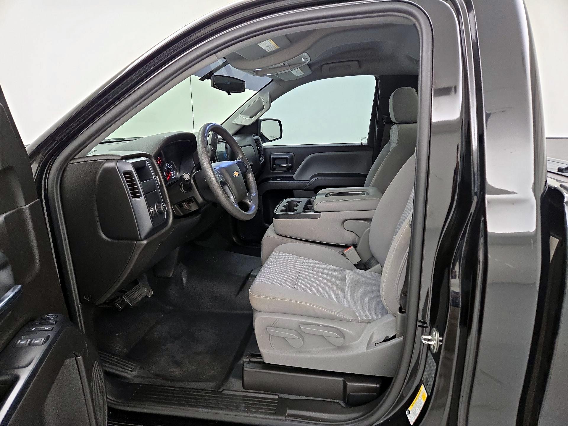 Thumbnail: 2018 Chevrolet Silverado 1500 - 11