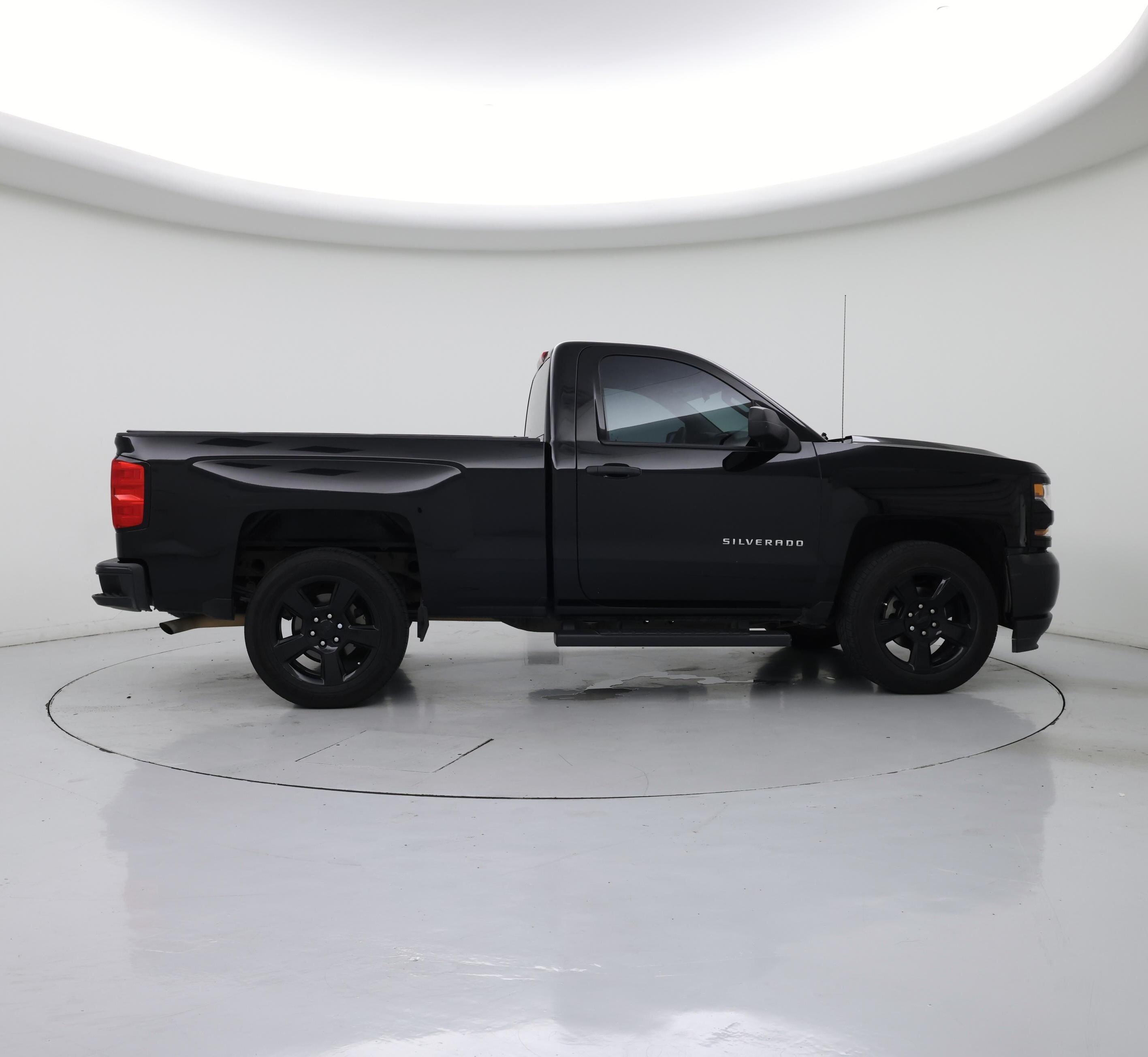 Thumbnail: 2018 Chevrolet Silverado 1500 - 7