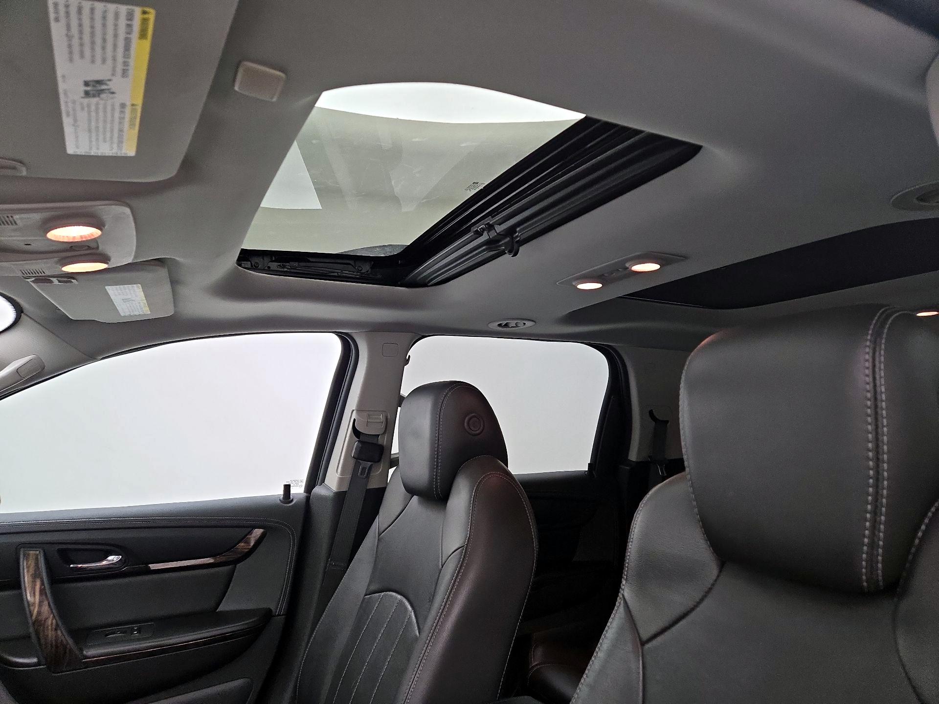 Thumbnail: 2016 GMC Acadia - 18