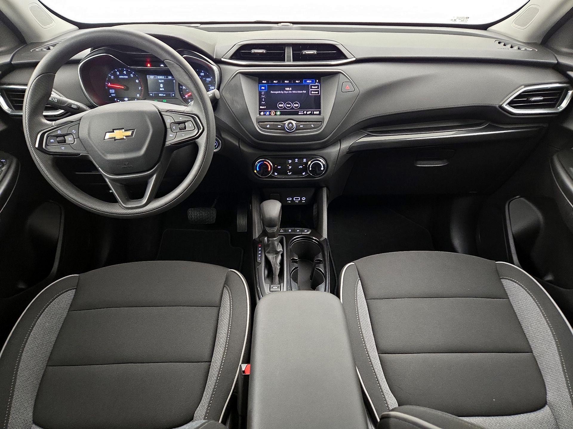 Thumbnail: 2023 Chevrolet TrailBlazer - 9