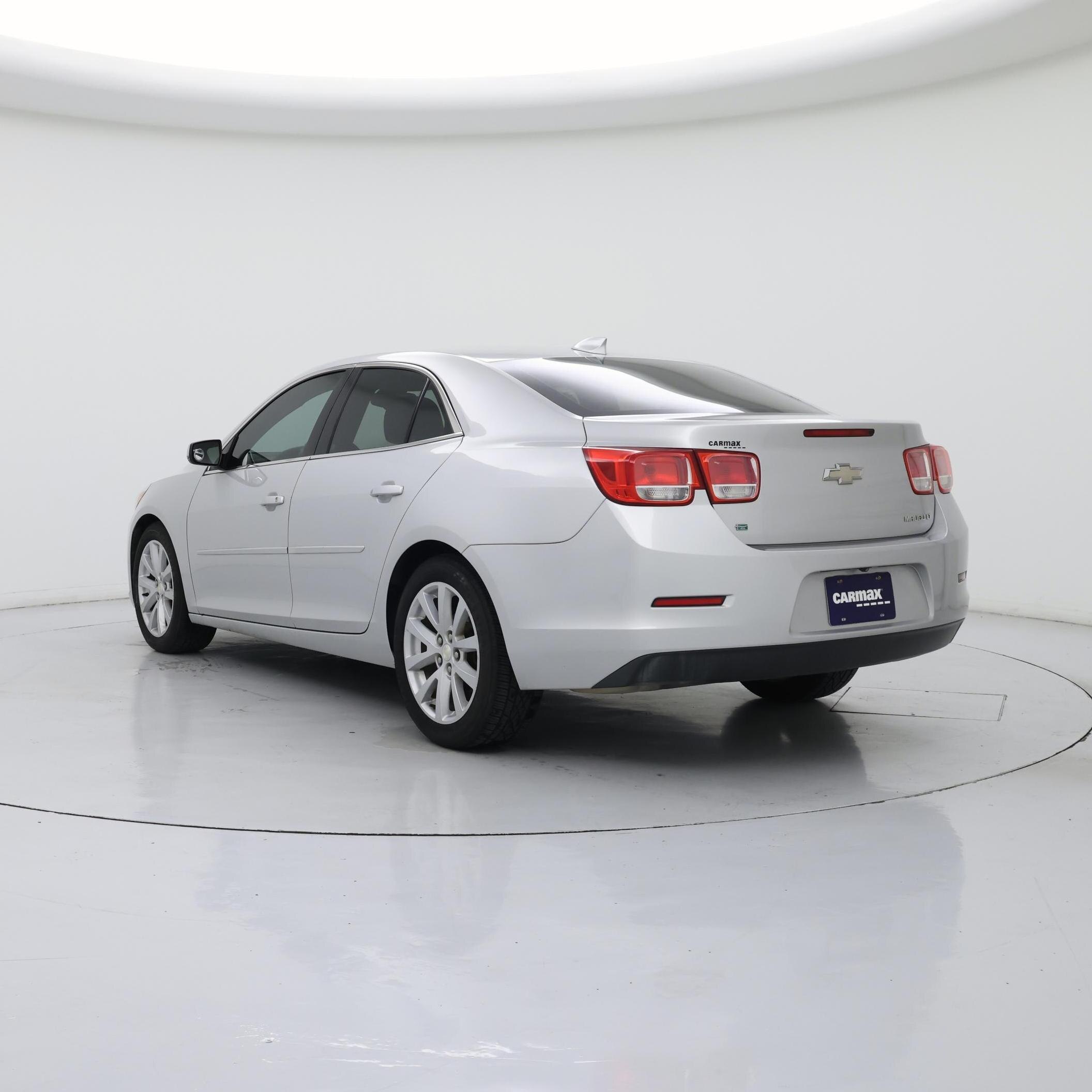 Thumbnail: 2015 Chevrolet Malibu - 2