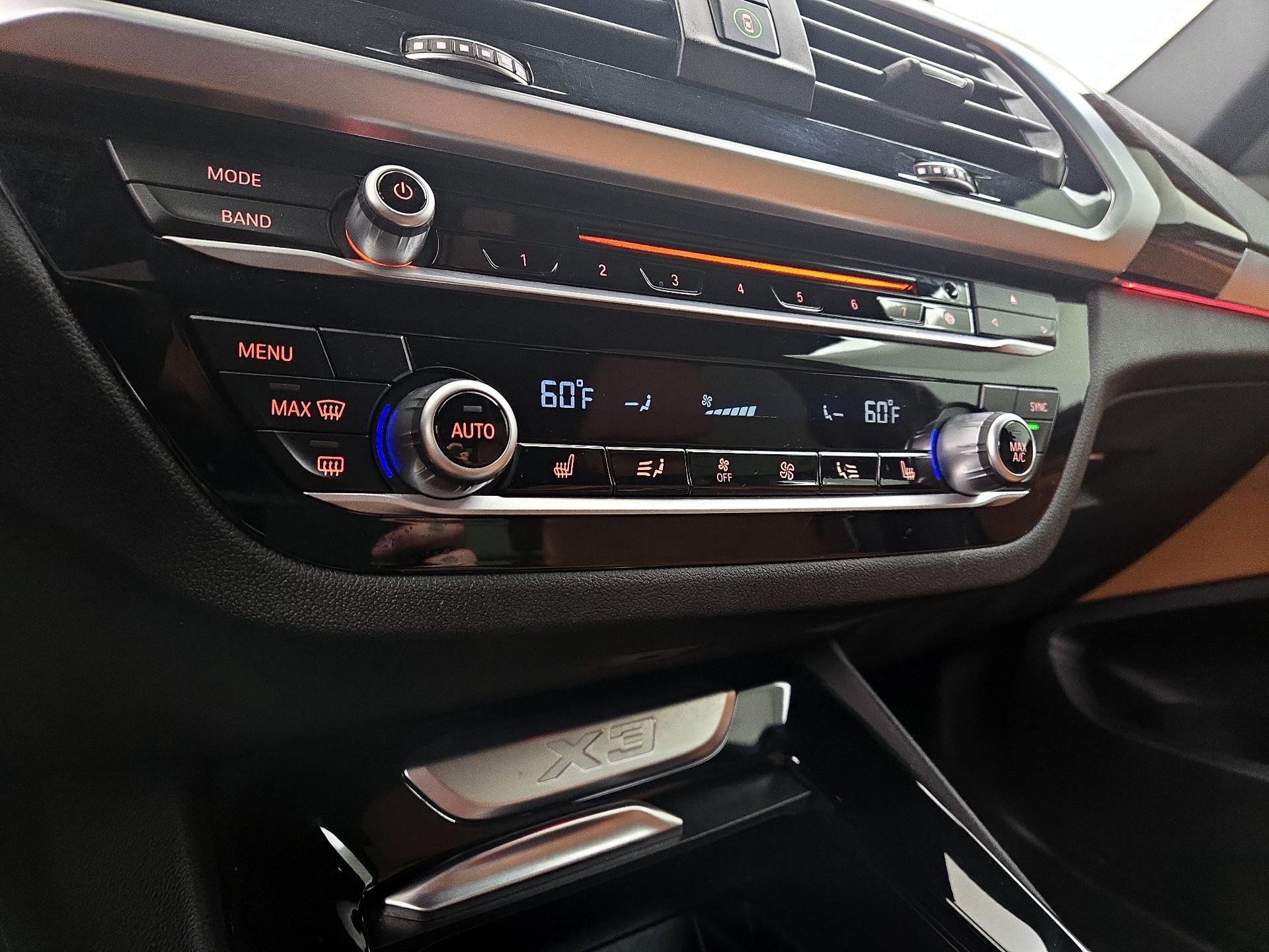 Thumbnail: 2019 BMW X3 - 17