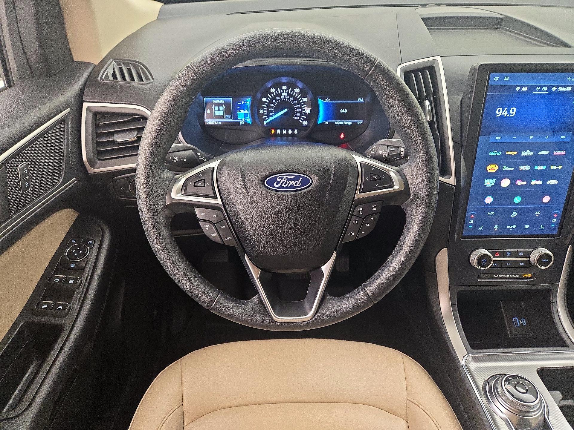 Thumbnail: 2022 Ford Edge - 10
