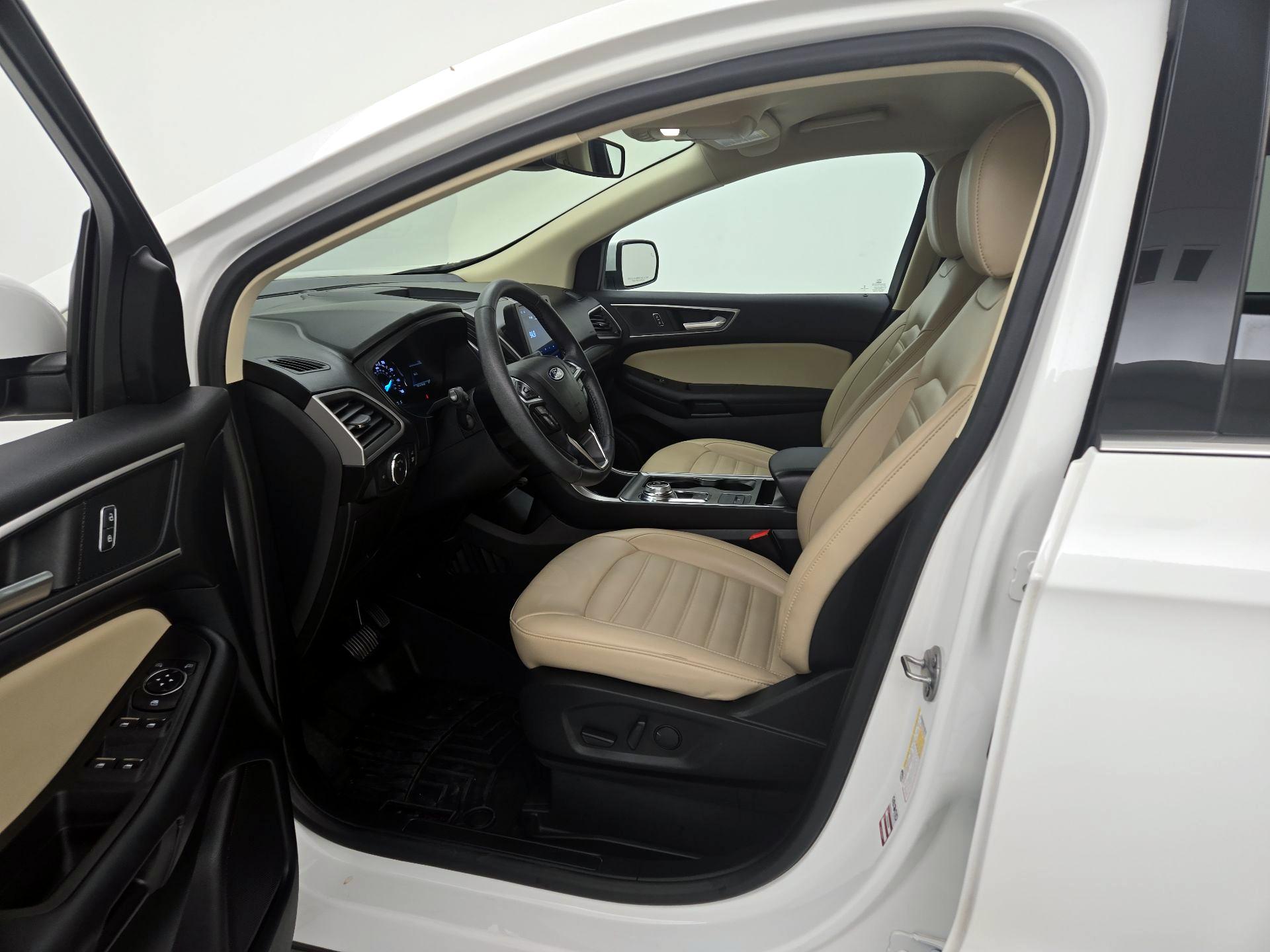 Thumbnail: 2022 Ford Edge - 11
