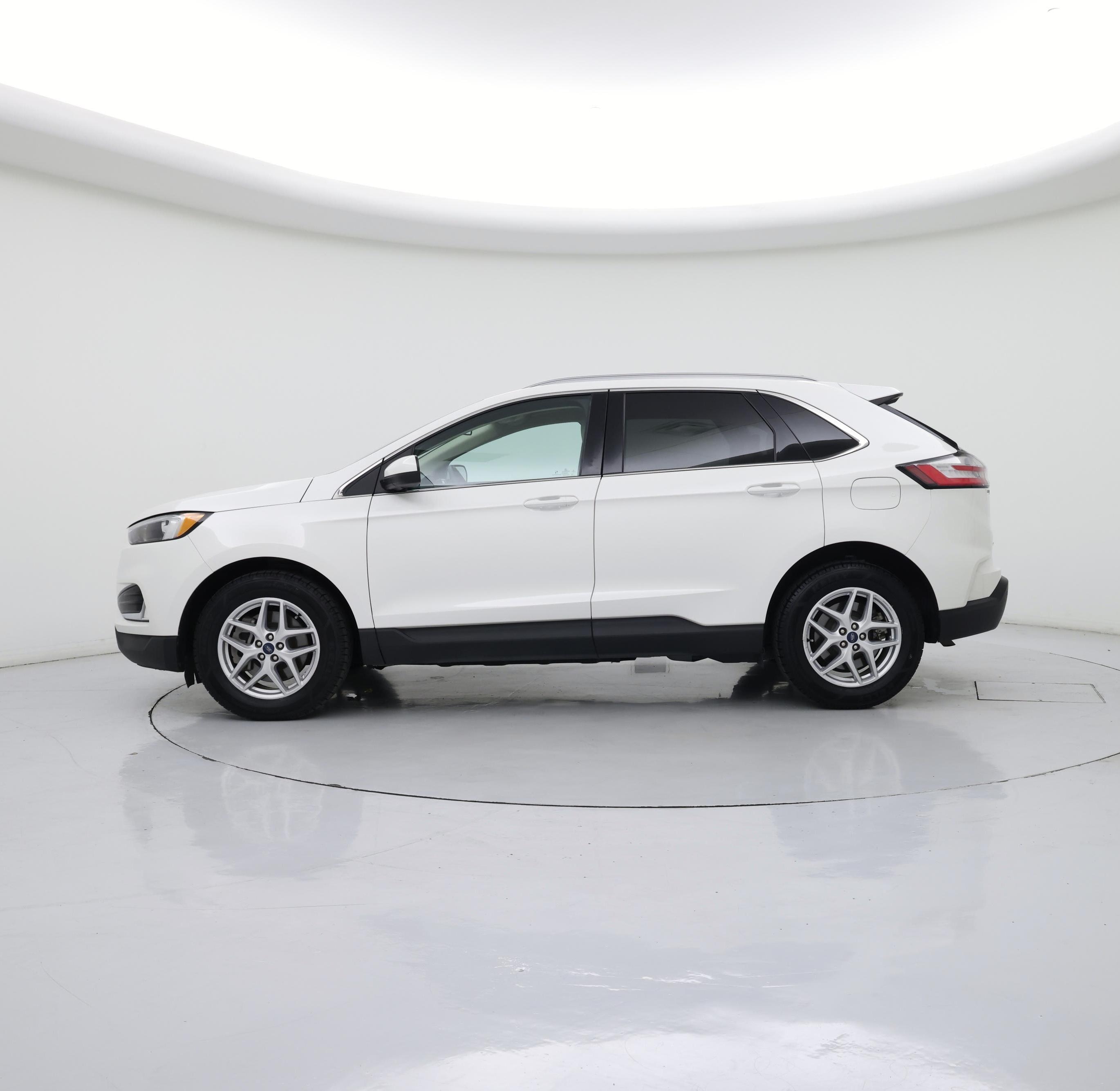 Thumbnail: 2022 Ford Edge - 3
