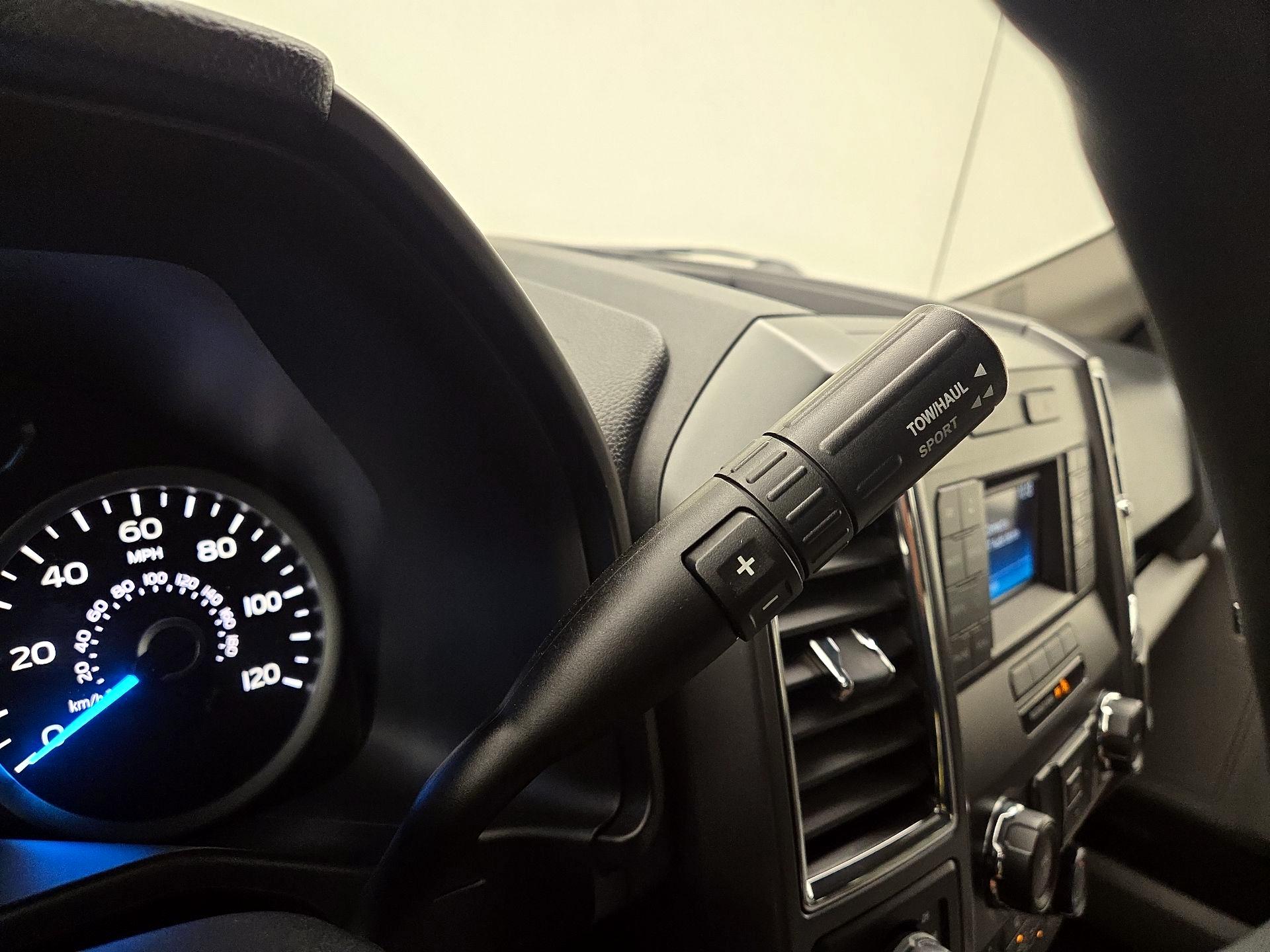 Thumbnail: 2016 Ford F-150 - 16