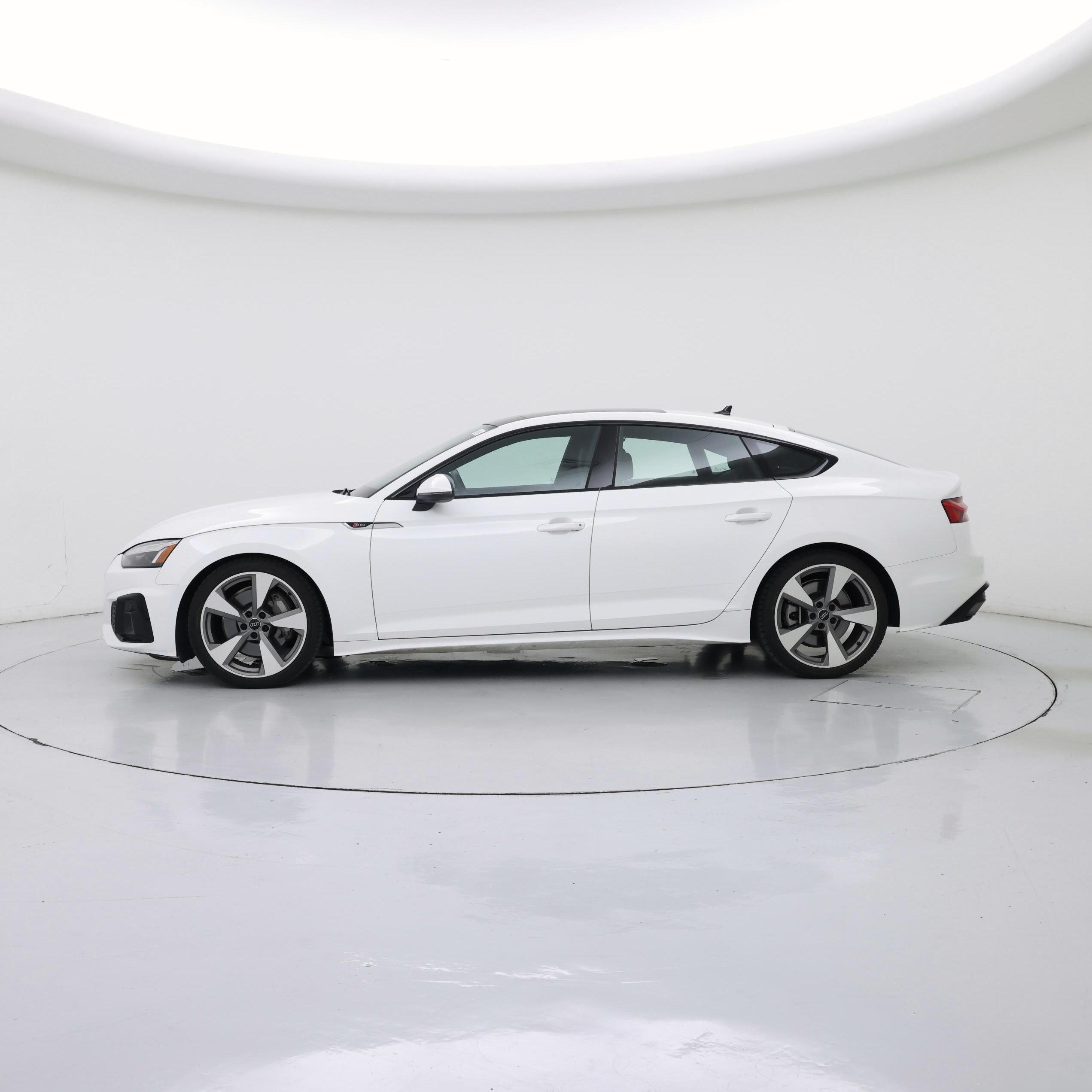 Thumbnail: 2021 Audi A5 - 3