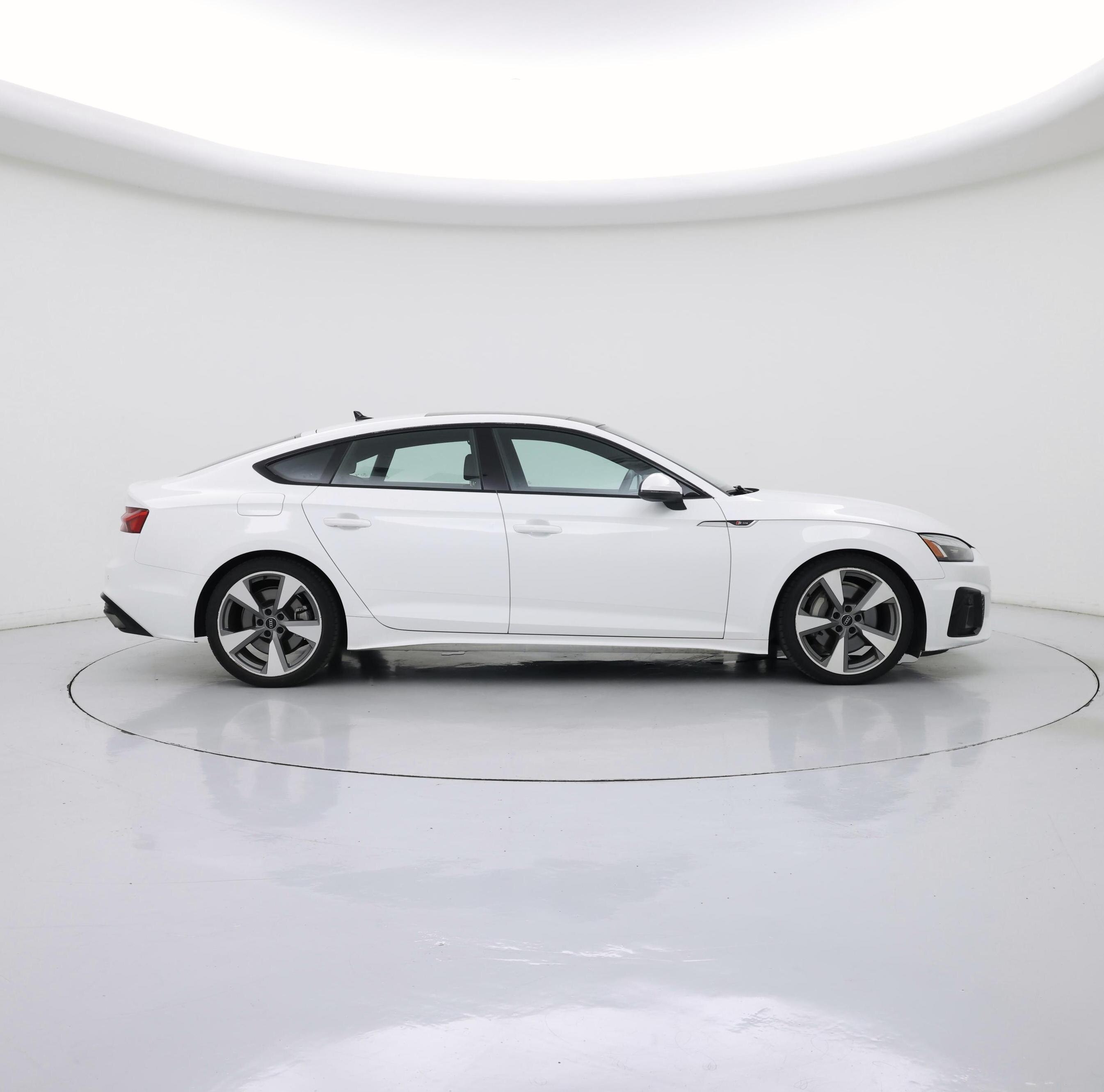 Thumbnail: 2021 Audi A5 - 7