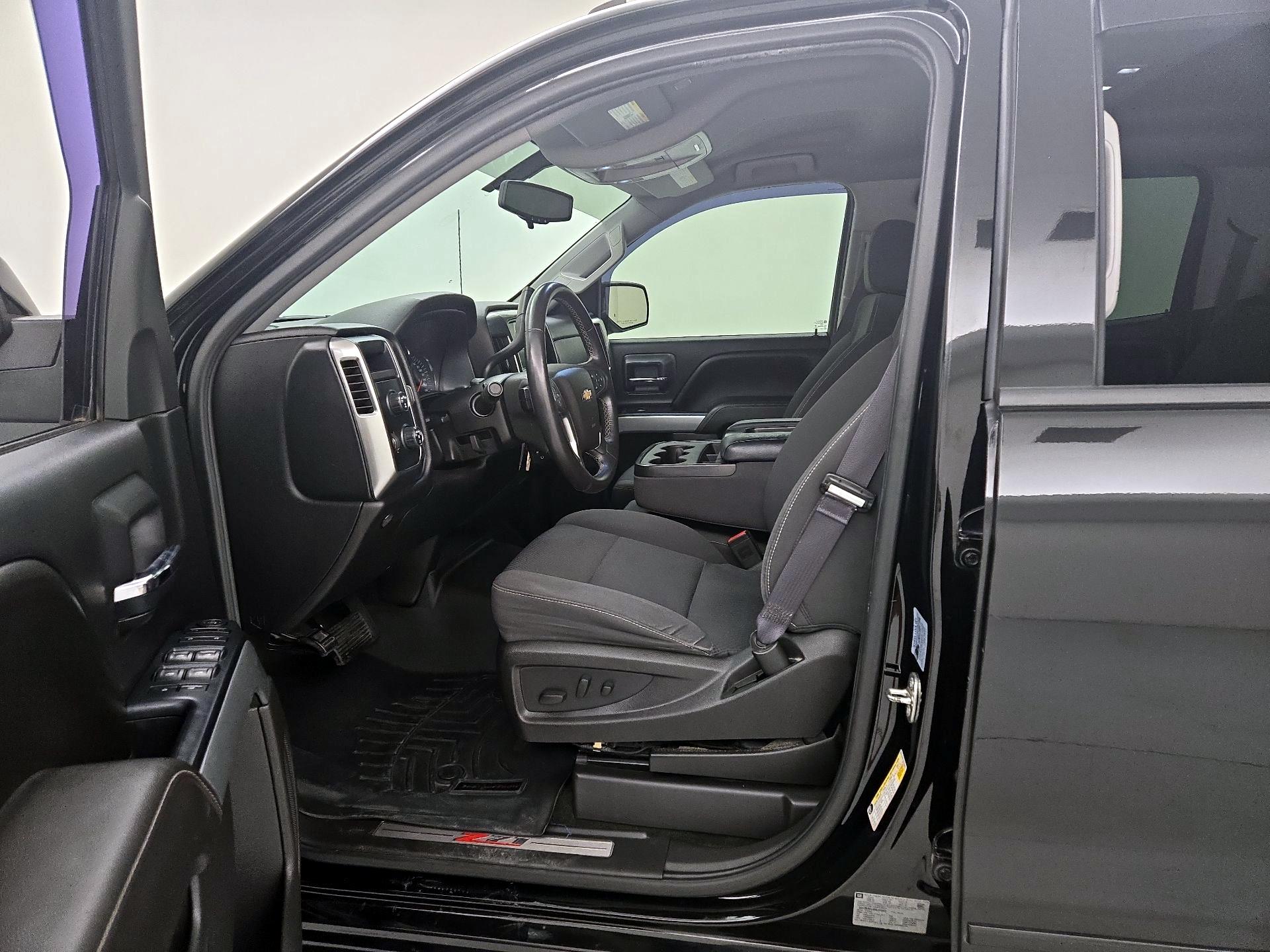 Thumbnail: 2017 Chevrolet Silverado 1500 - 11