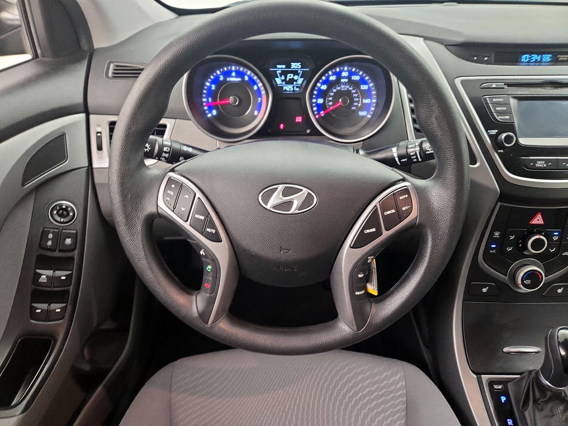 Thumbnail: 2014 Hyundai Elantra - 10