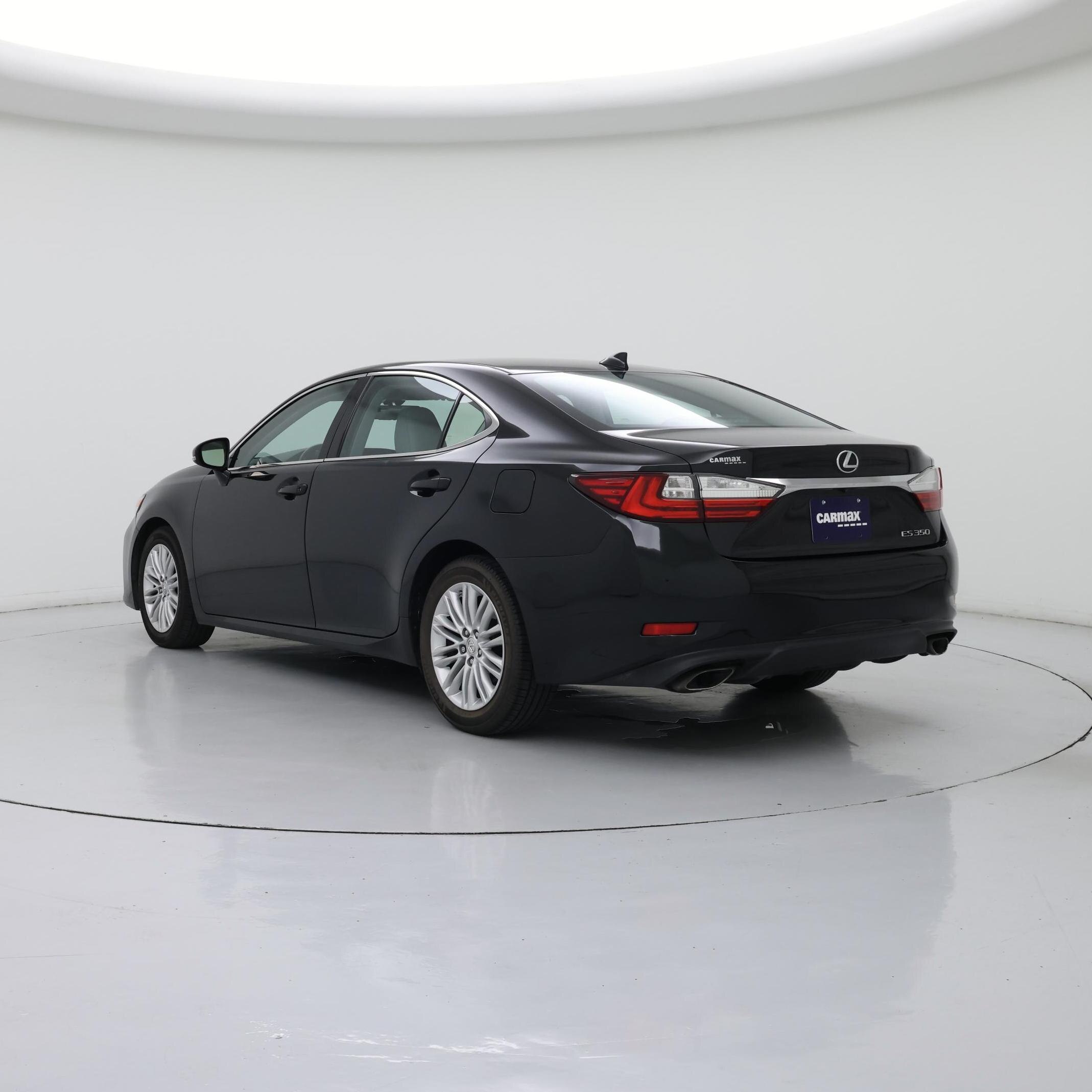 Thumbnail: 2016 Lexus ES - 2