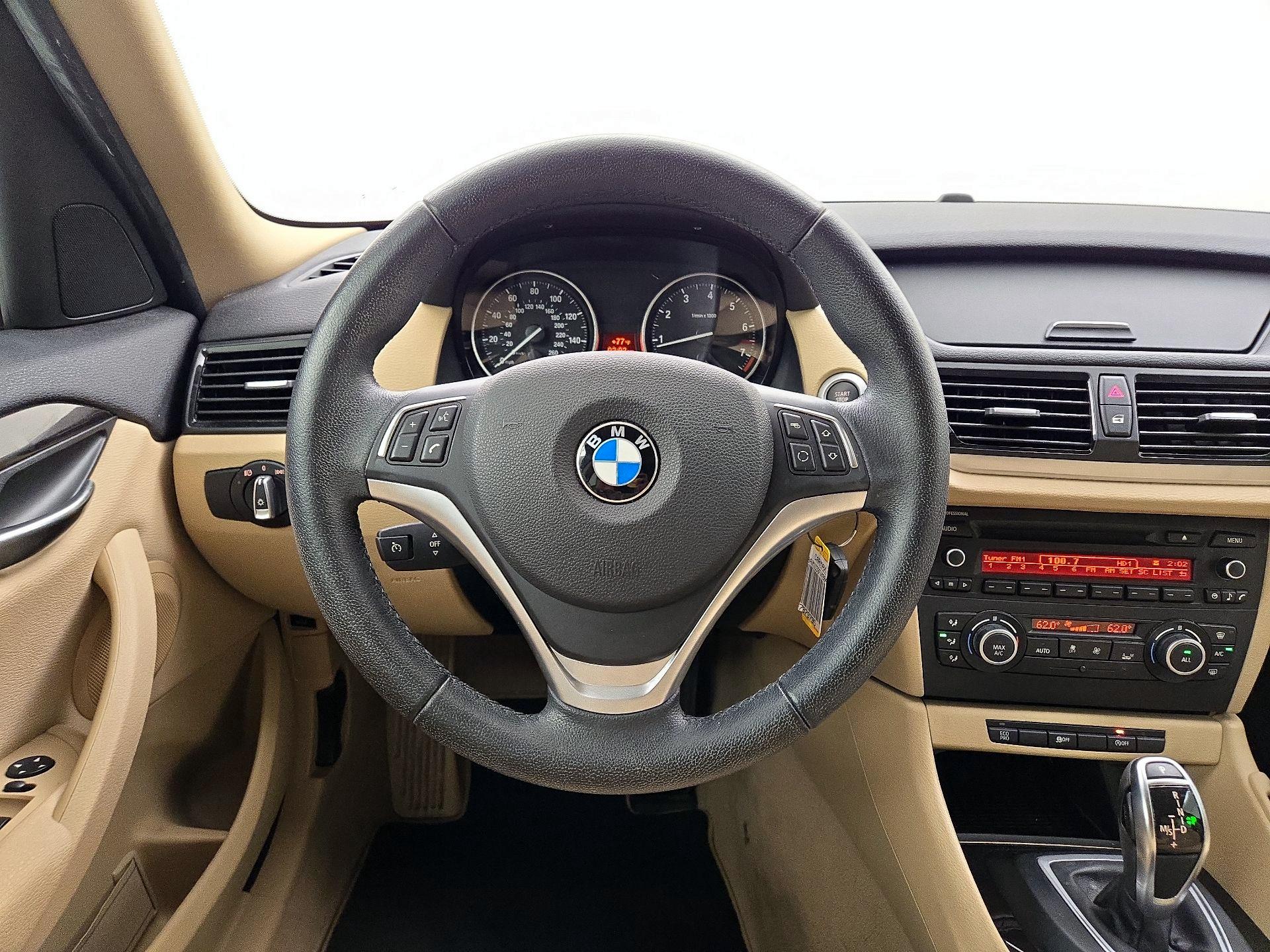 Thumbnail: 2015 BMW X1 - 10