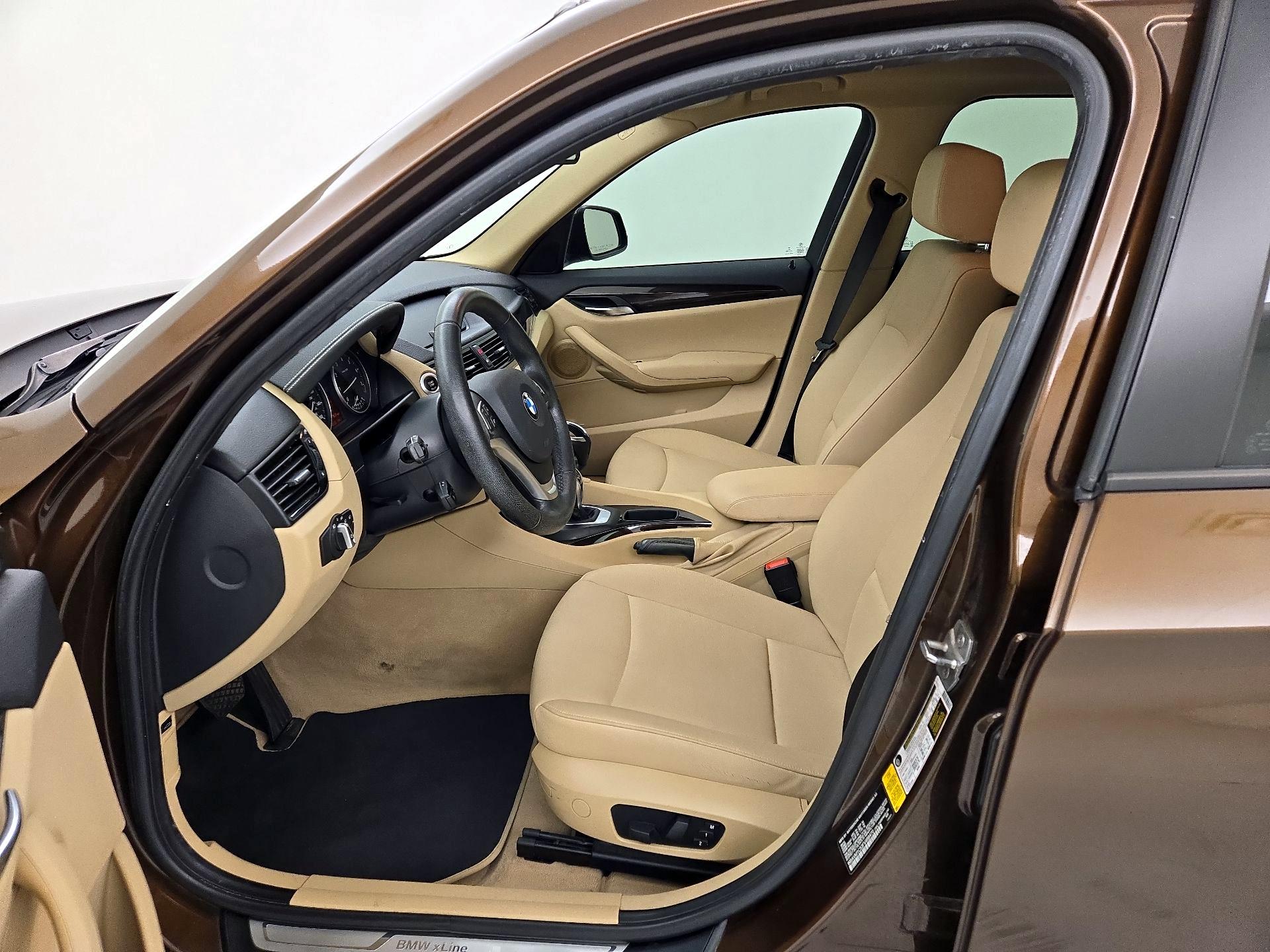 Thumbnail: 2015 BMW X1 - 11