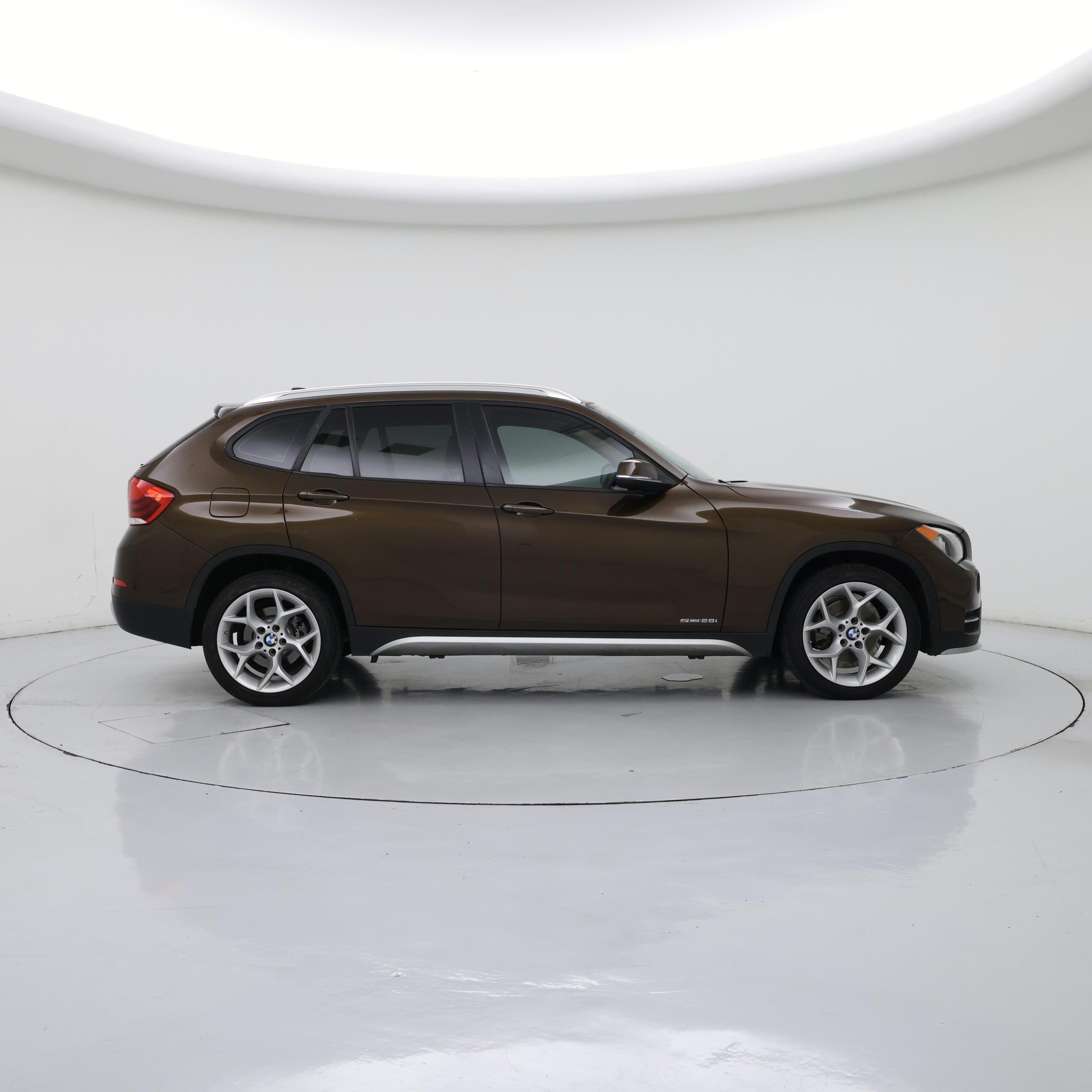 Thumbnail: 2015 BMW X1 - 7