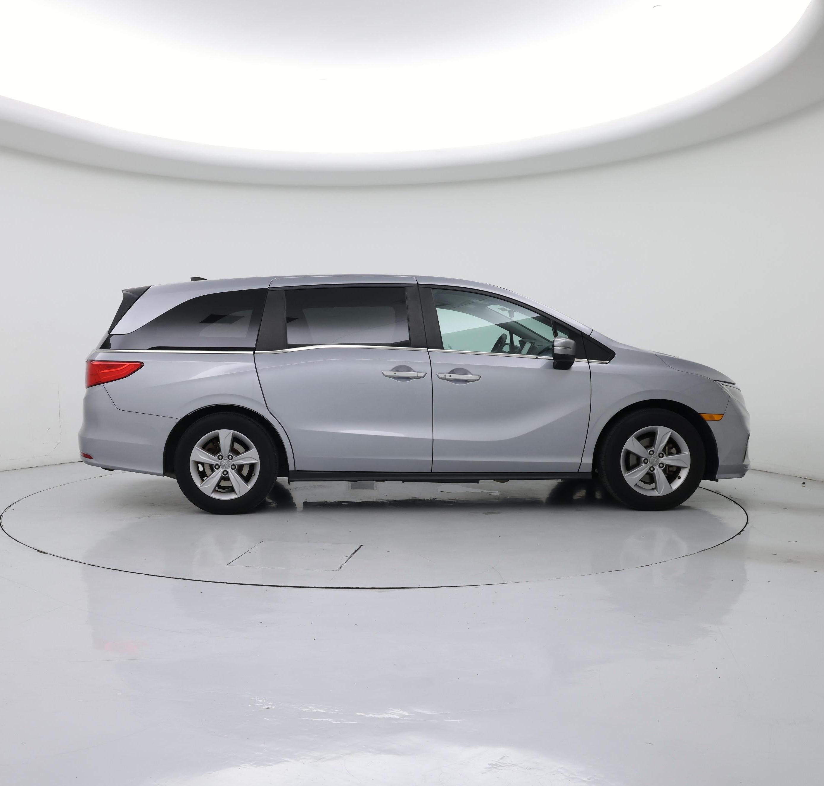 Thumbnail: 2019 Honda Odyssey - 7