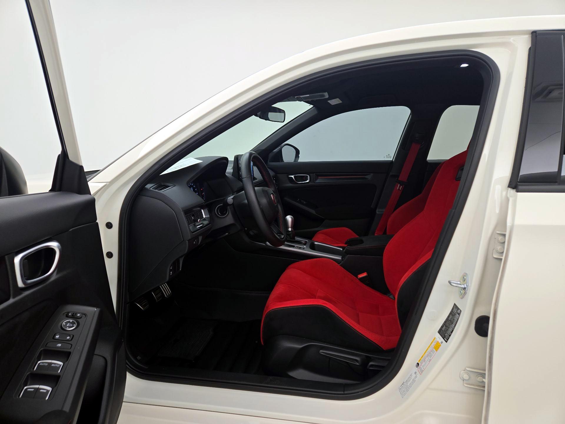 Thumbnail: 2024 Honda Civic - 11