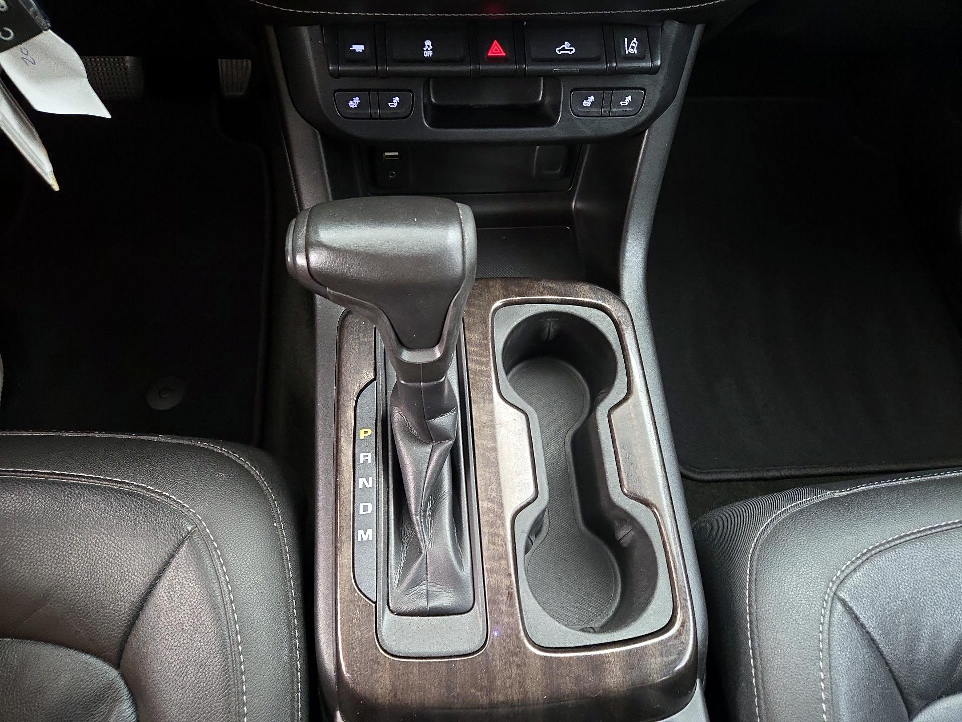 Thumbnail: 2016 GMC Canyon - 17