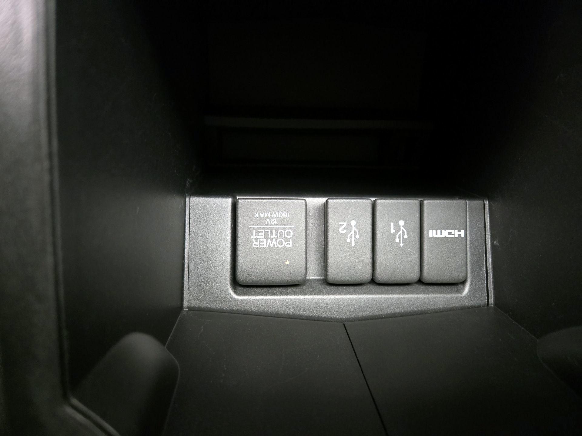 Thumbnail: 2016 Honda CR-V - 18