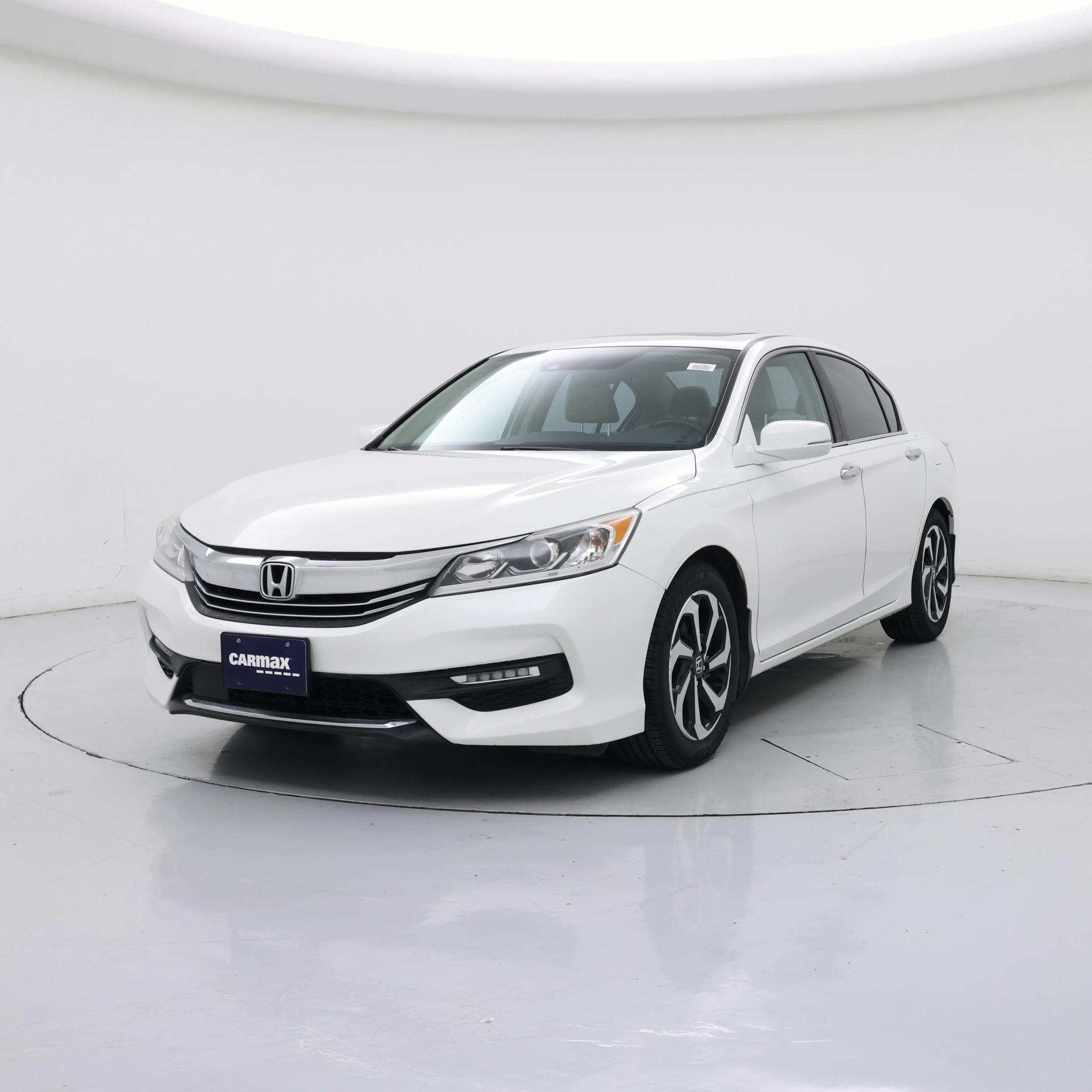 Thumbnail: 2016 Honda Accord - 4