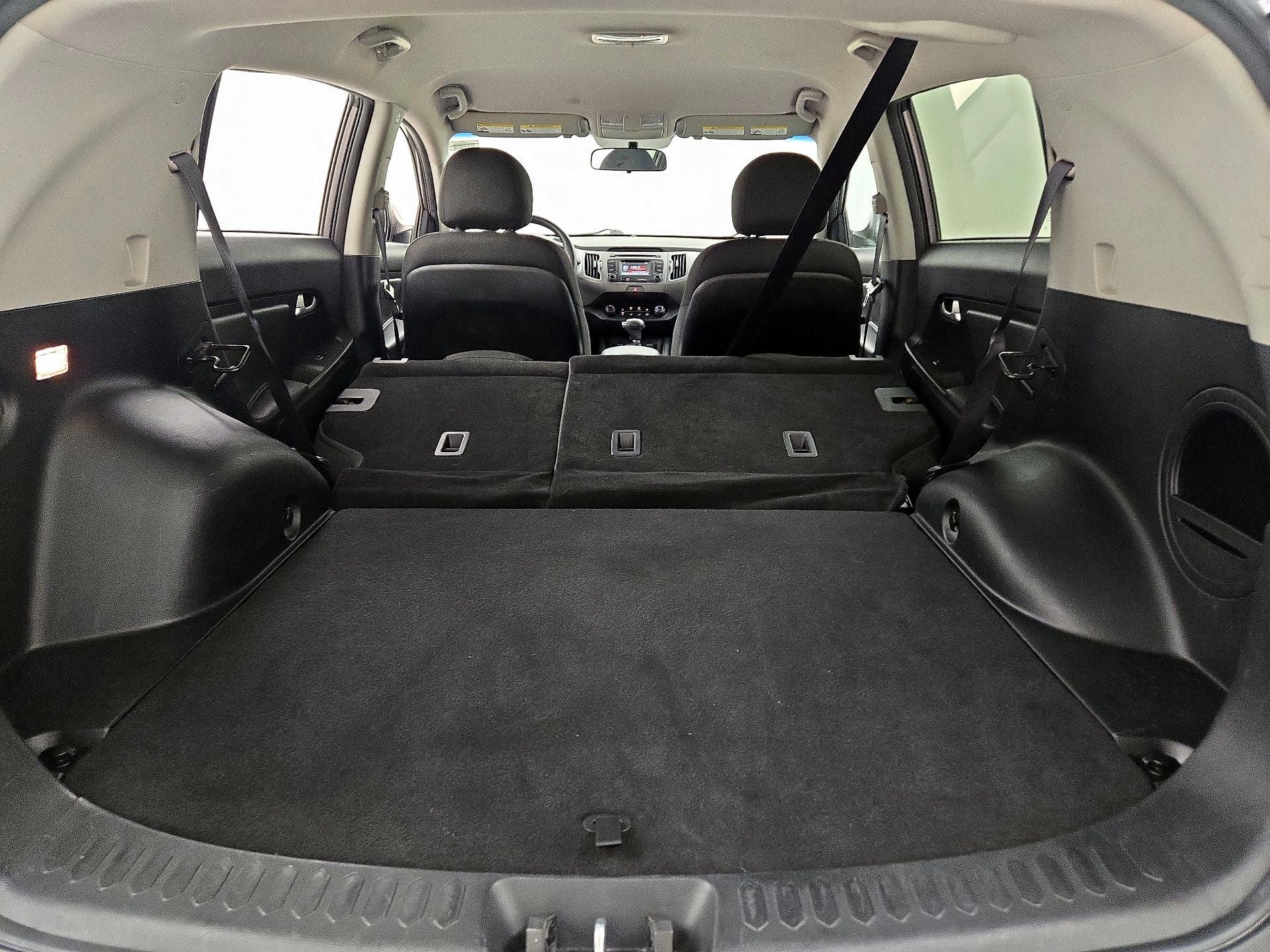 Thumbnail: 2014 Kia Sportage - 19