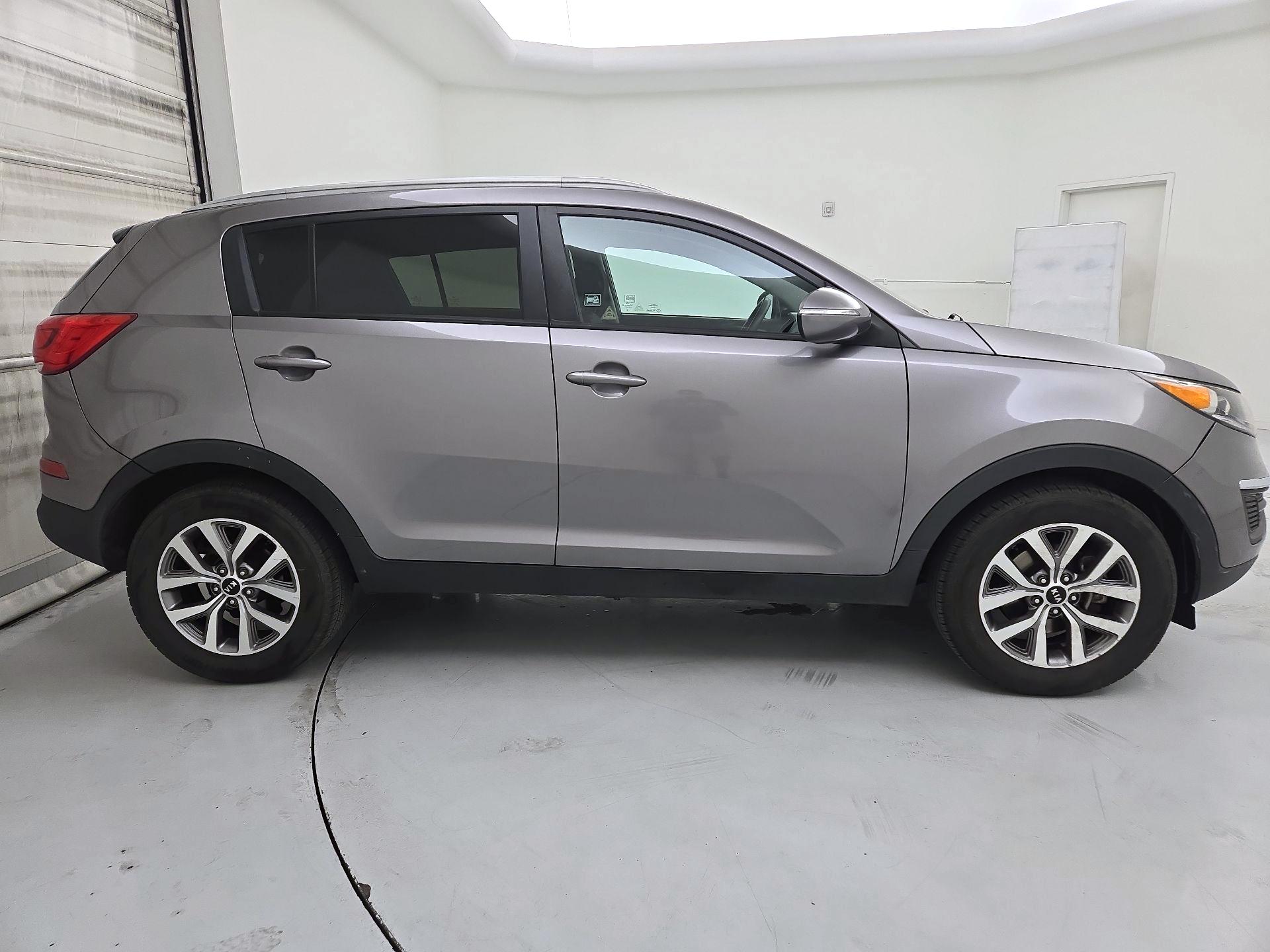 Thumbnail: 2014 Kia Sportage - 4