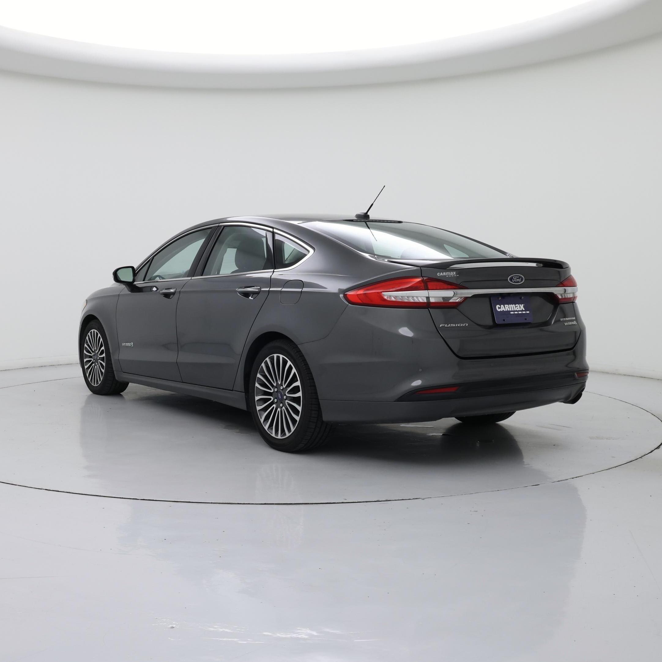 Thumbnail: 2017 Ford Fusion - 2