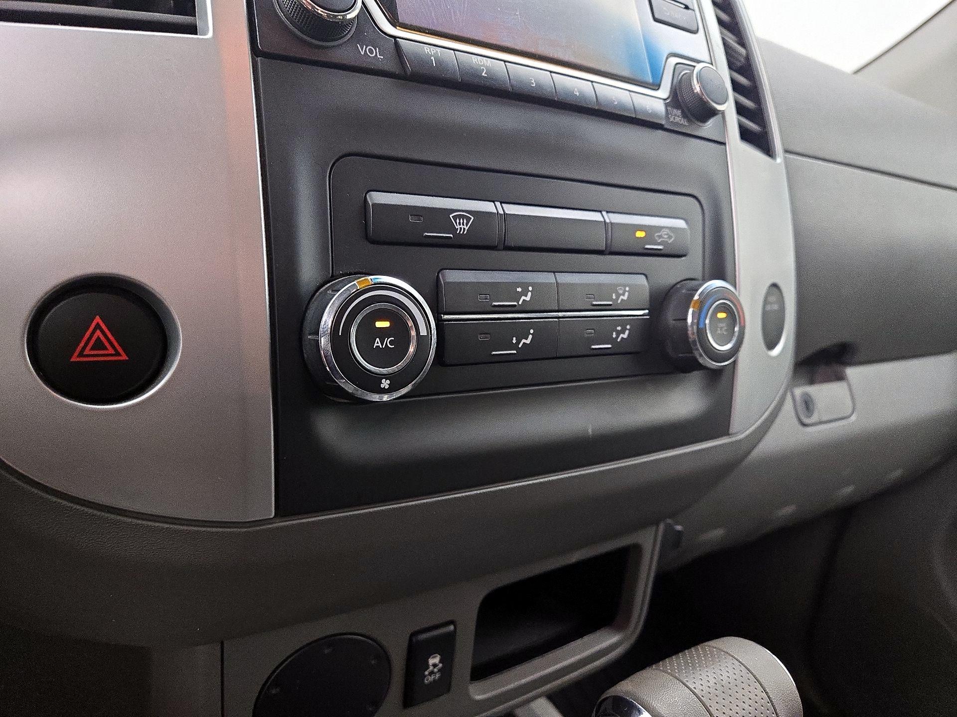 Thumbnail: 2015 Nissan Frontier - 13