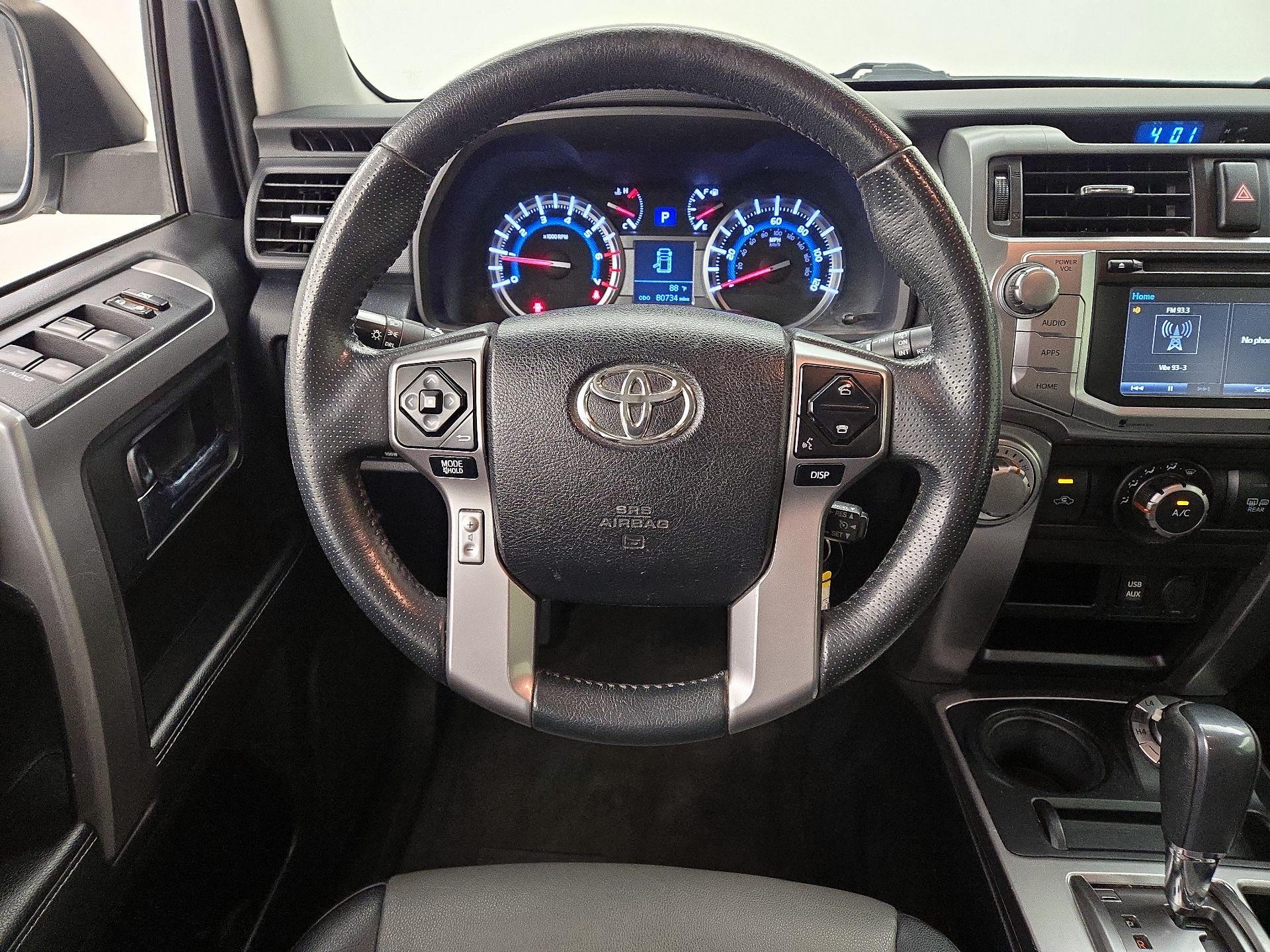 Thumbnail: 2018 Toyota 4Runner - 10