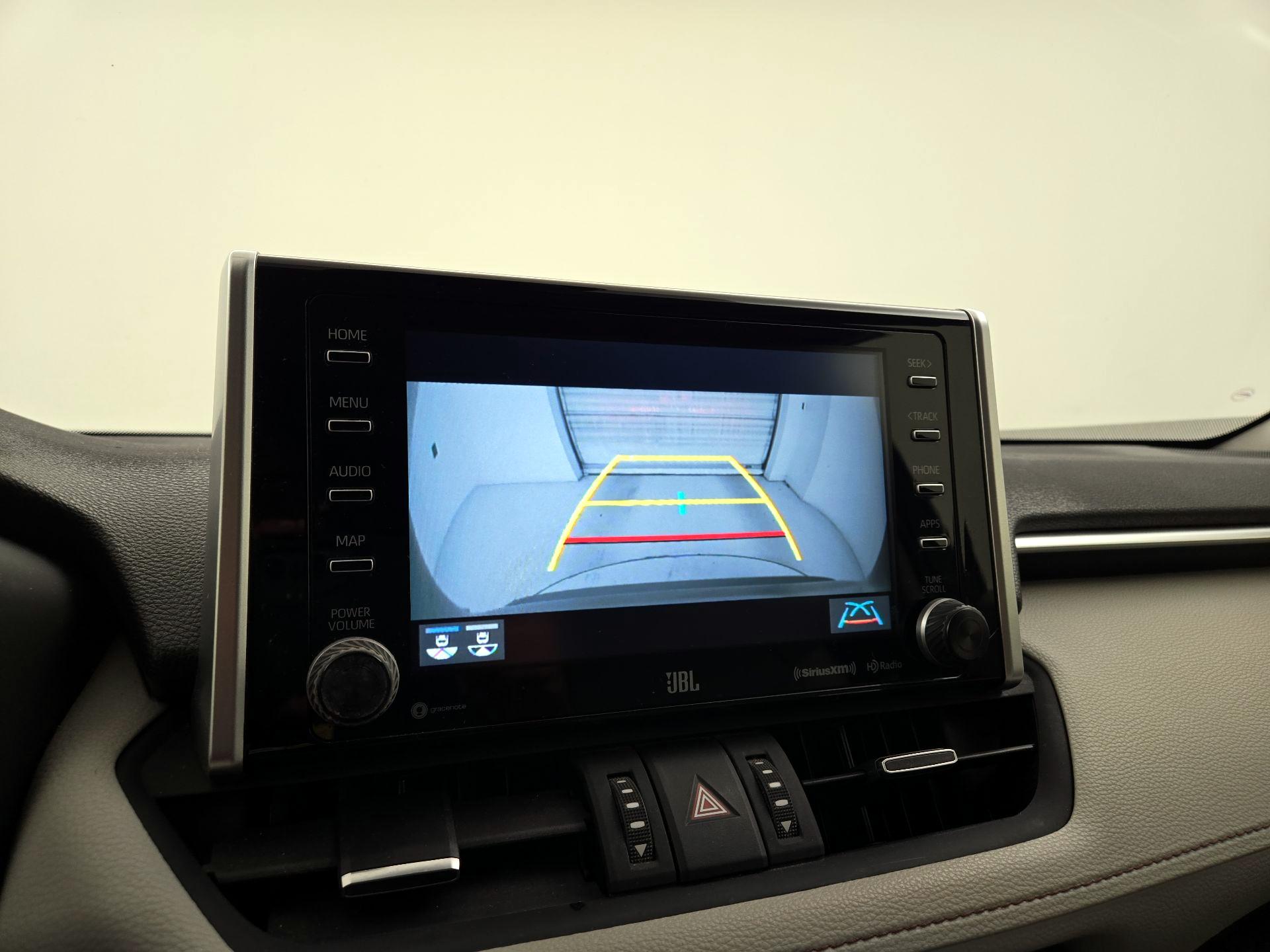 Thumbnail: 2020 Toyota RAV4 - 15