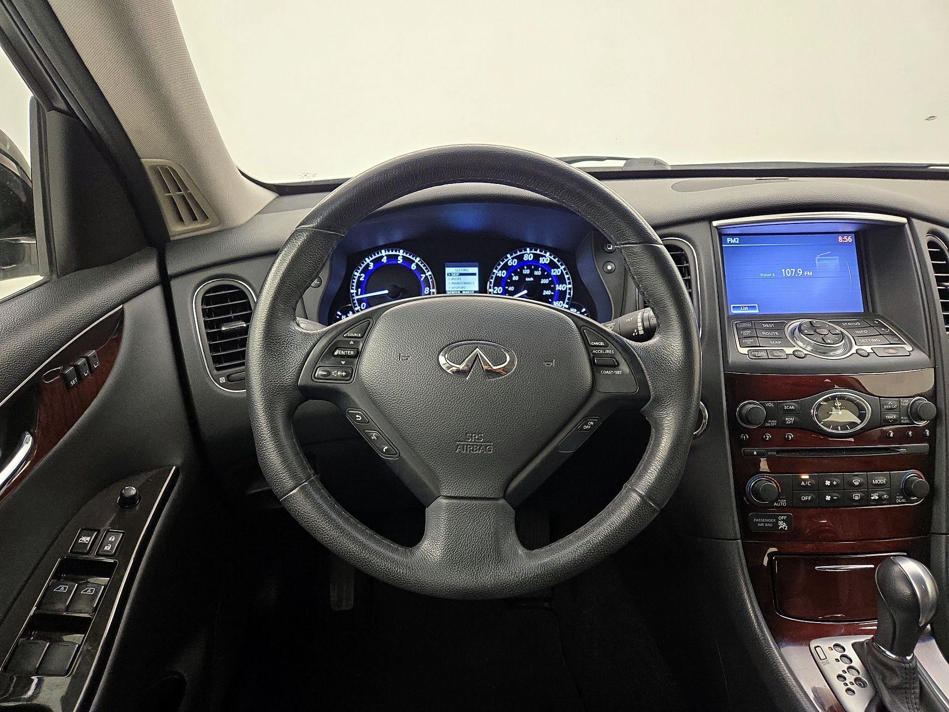 Thumbnail: 2017 INFINITI QX50 - 10