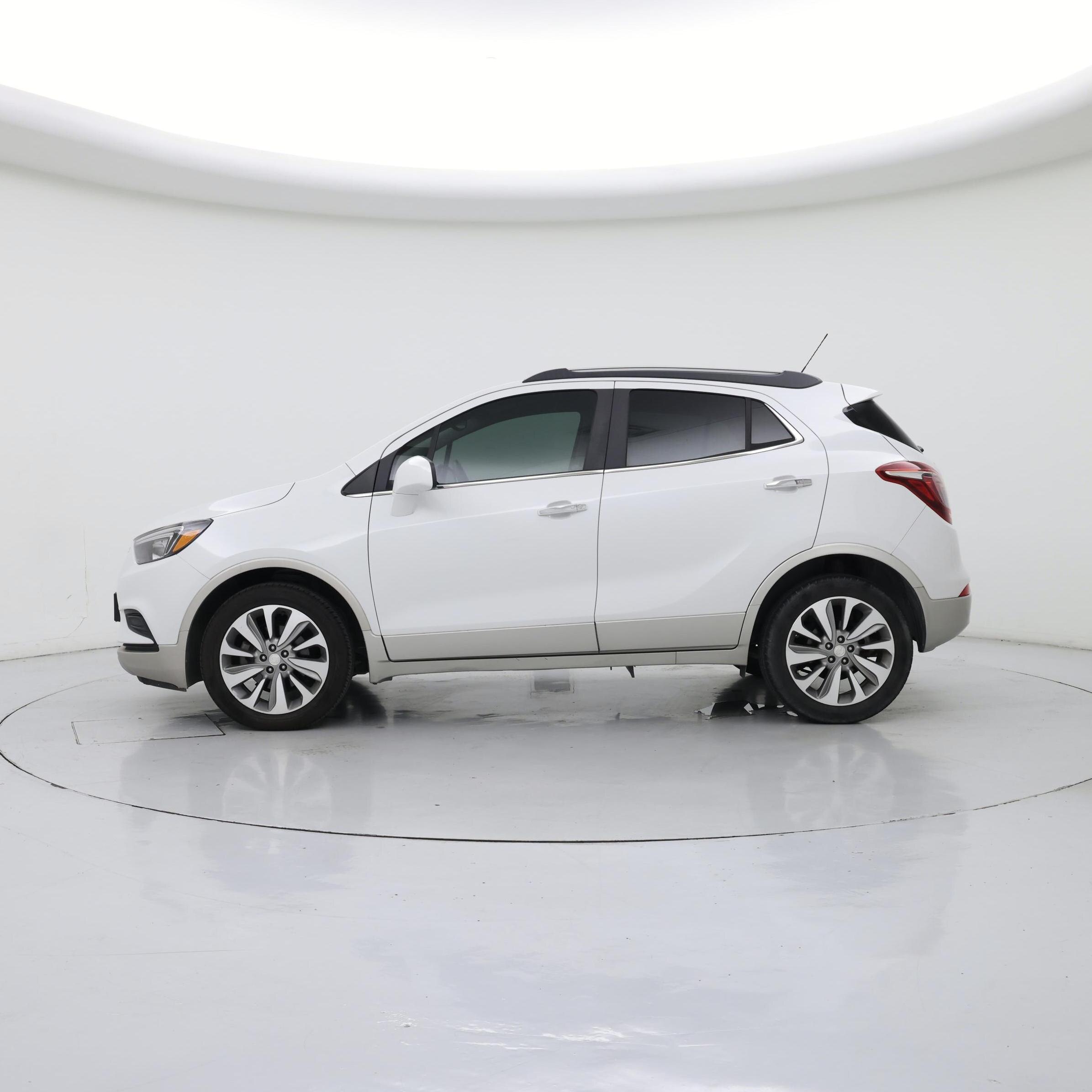 Thumbnail: 2020 Buick Encore - 3