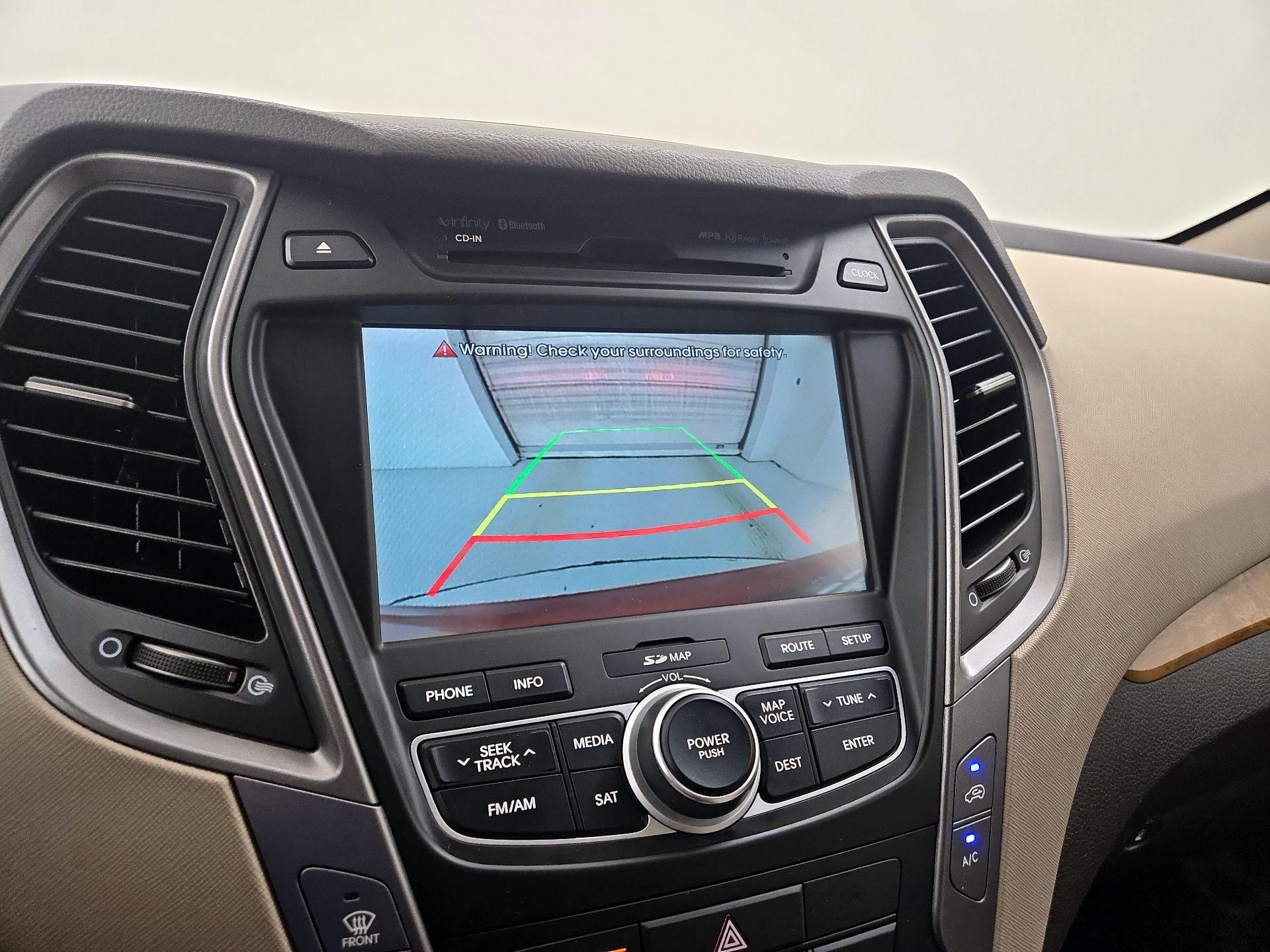 Thumbnail: 2014 Hyundai Santa Fe - 15