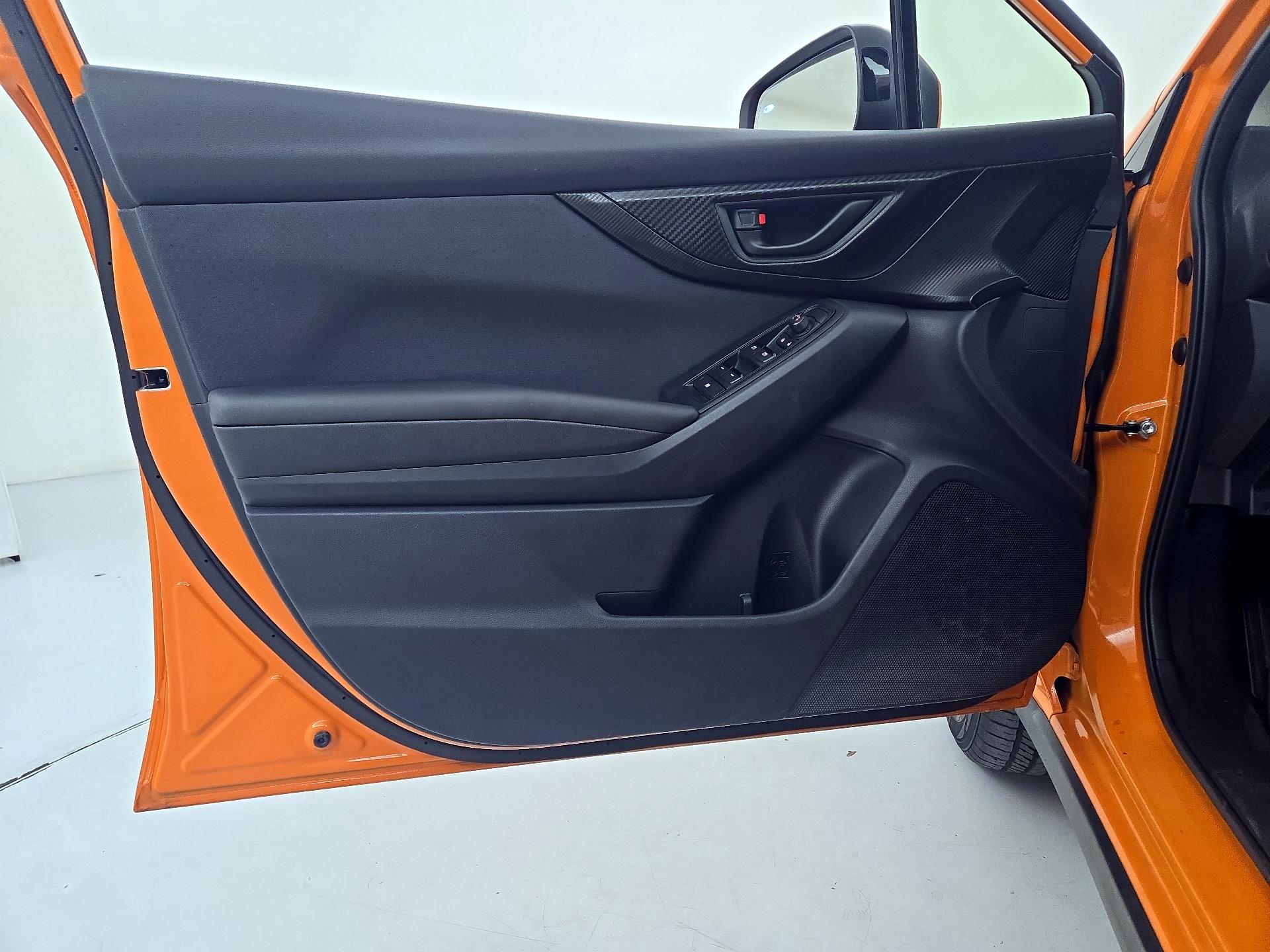 Thumbnail: 2018 Subaru Crosstrek - 12