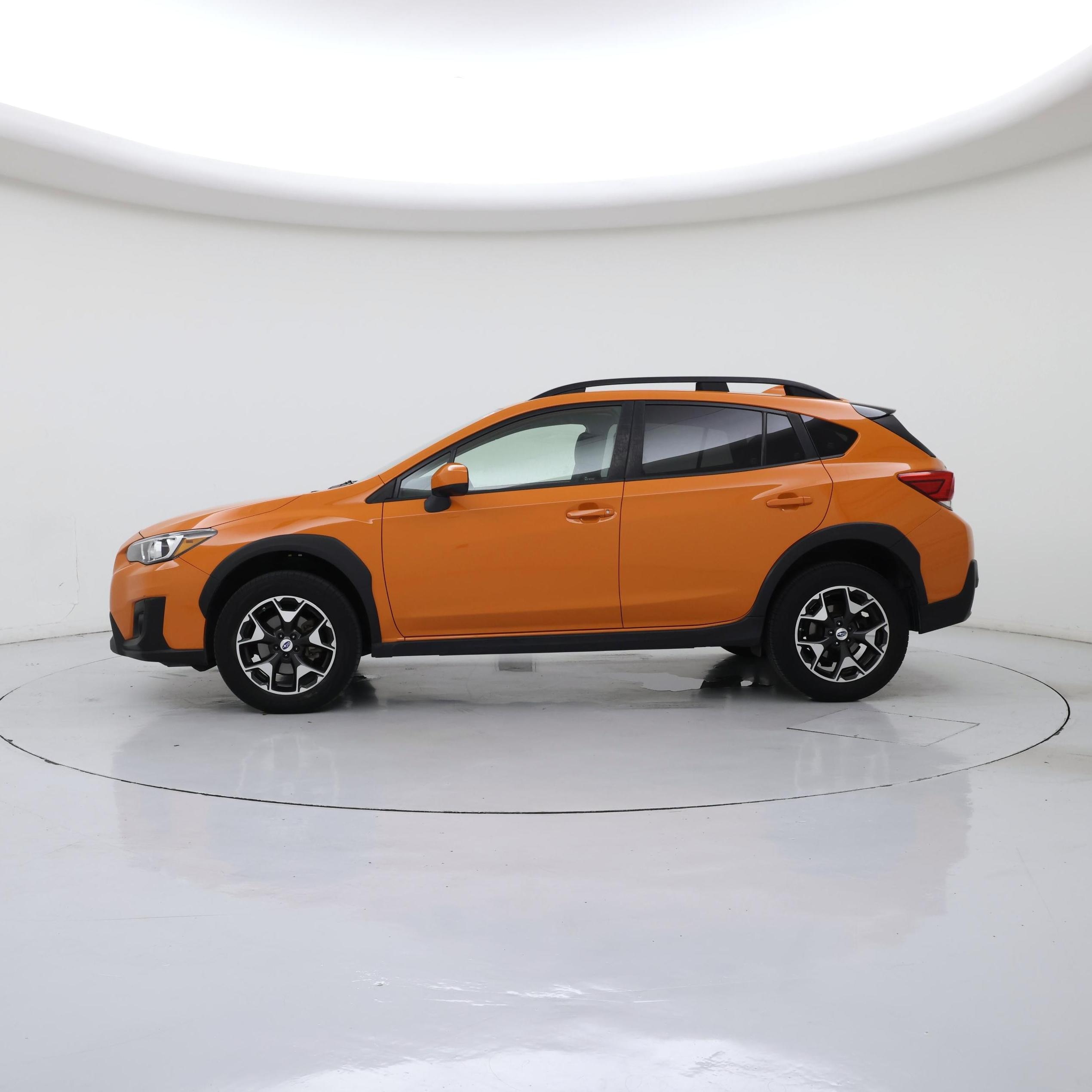Thumbnail: 2018 Subaru Crosstrek - 3