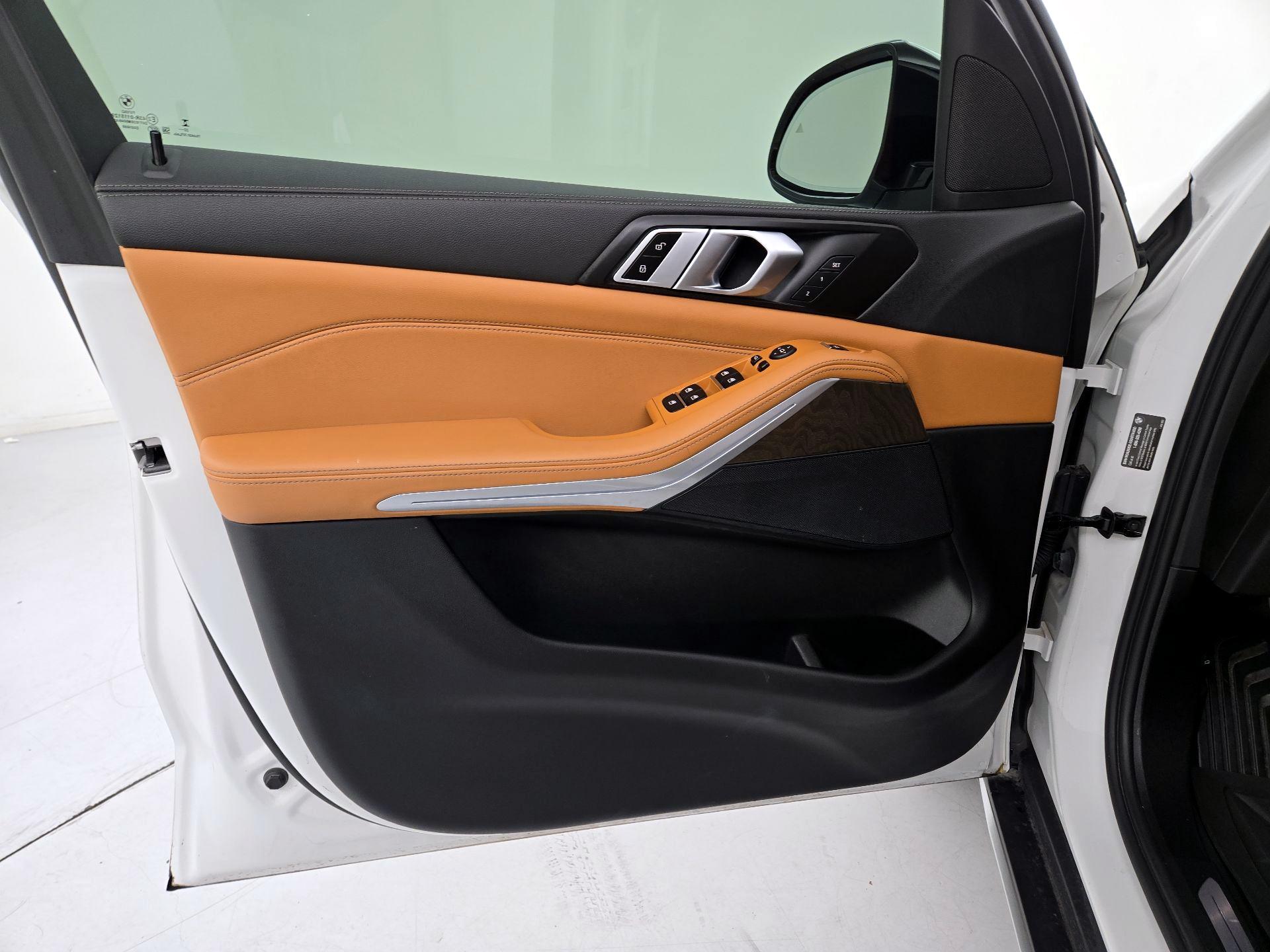 Thumbnail: 2023 BMW X5 - 12