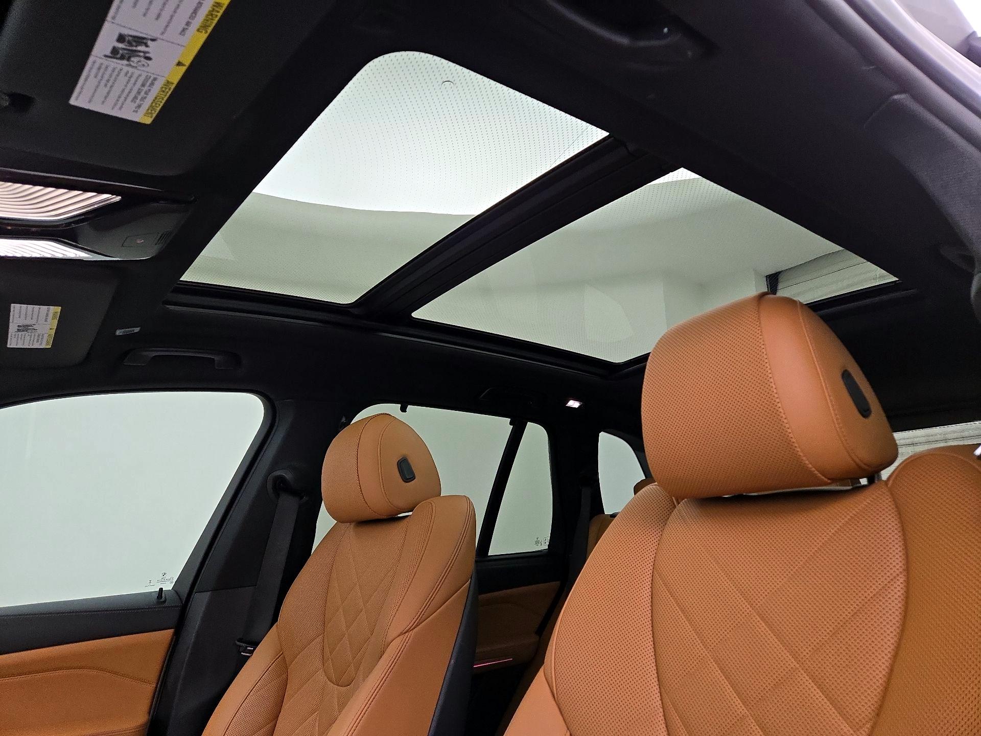 Thumbnail: 2023 BMW X5 - 20