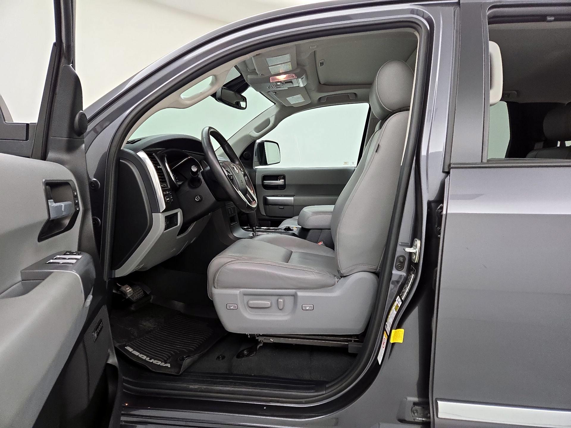 Thumbnail: 2020 Toyota Sequoia - 11