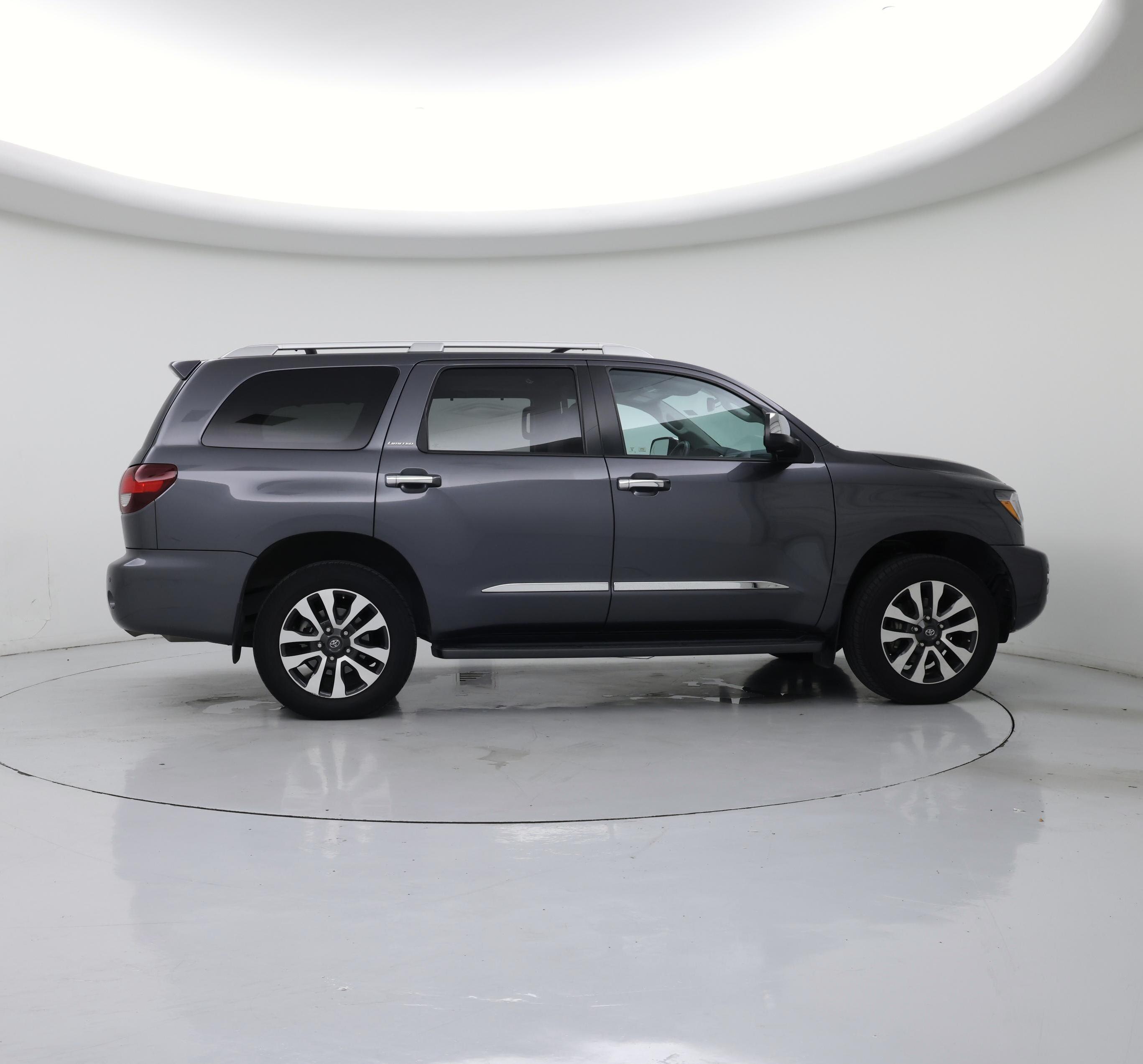 Thumbnail: 2020 Toyota Sequoia - 7