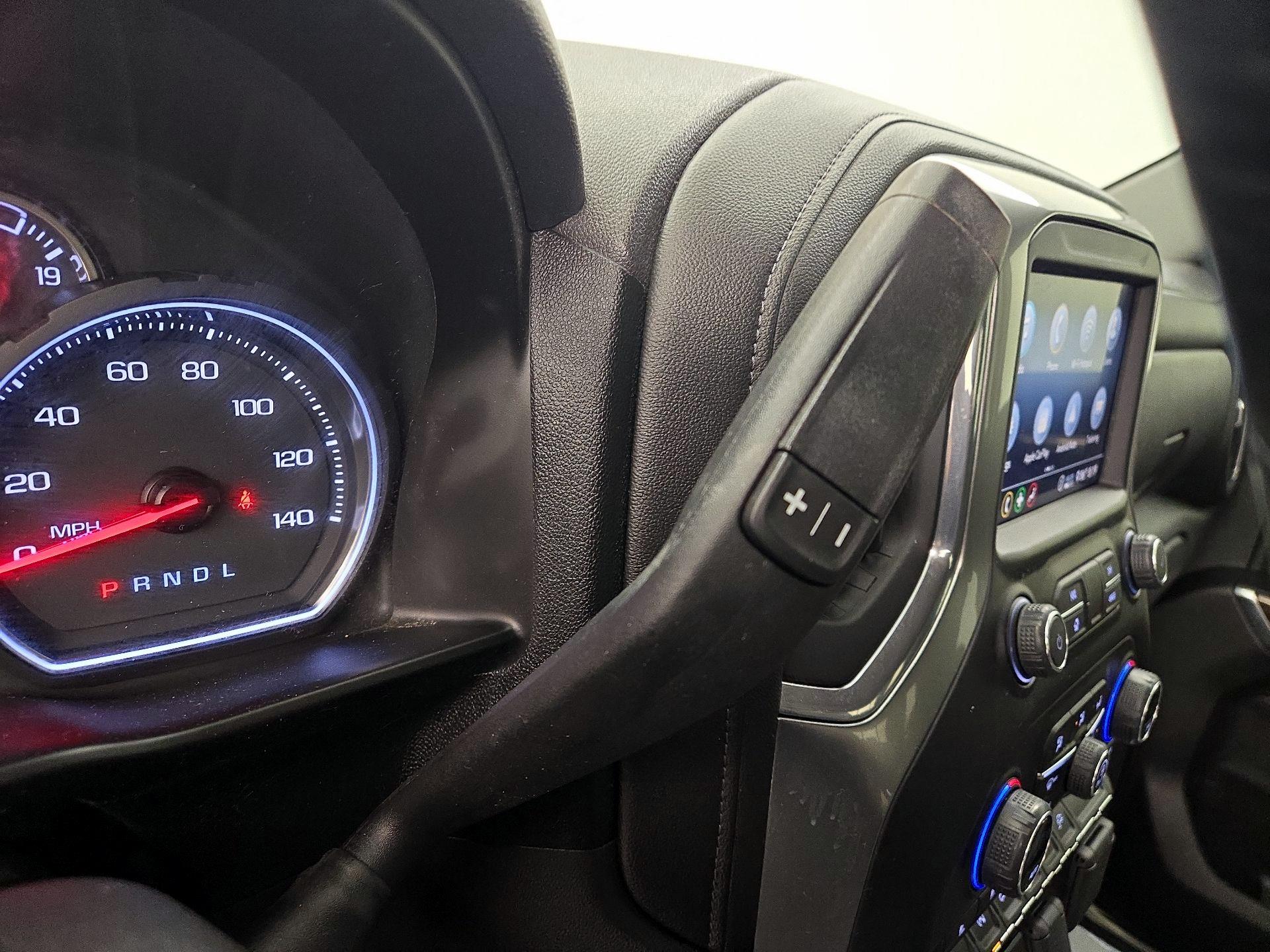 Thumbnail: 2020 Chevrolet Silverado 1500 - 17