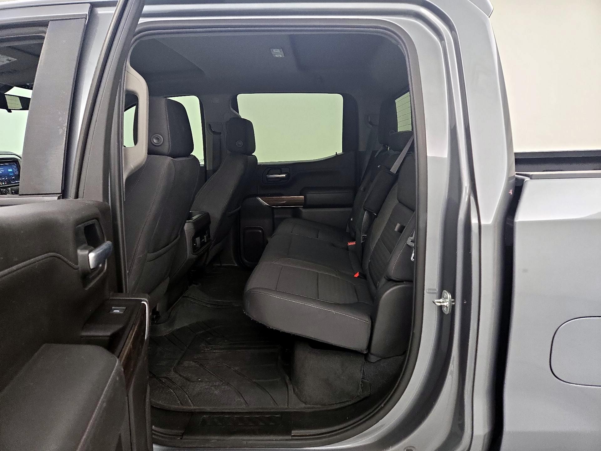 Thumbnail: 2020 Chevrolet Silverado 1500 - 19