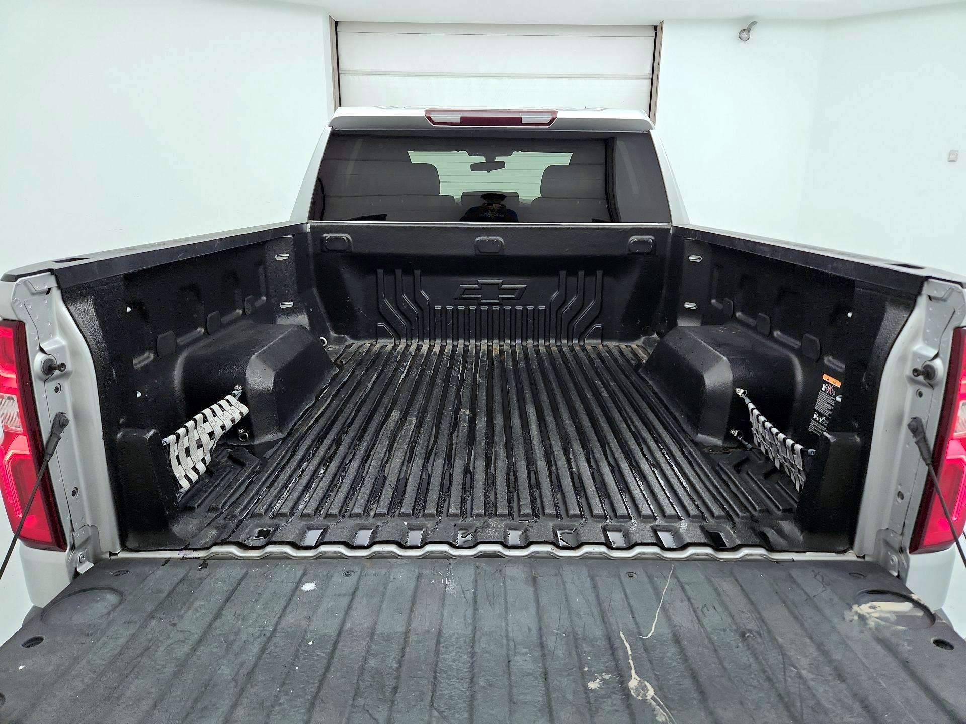 Thumbnail: 2020 Chevrolet Silverado 1500 - 20