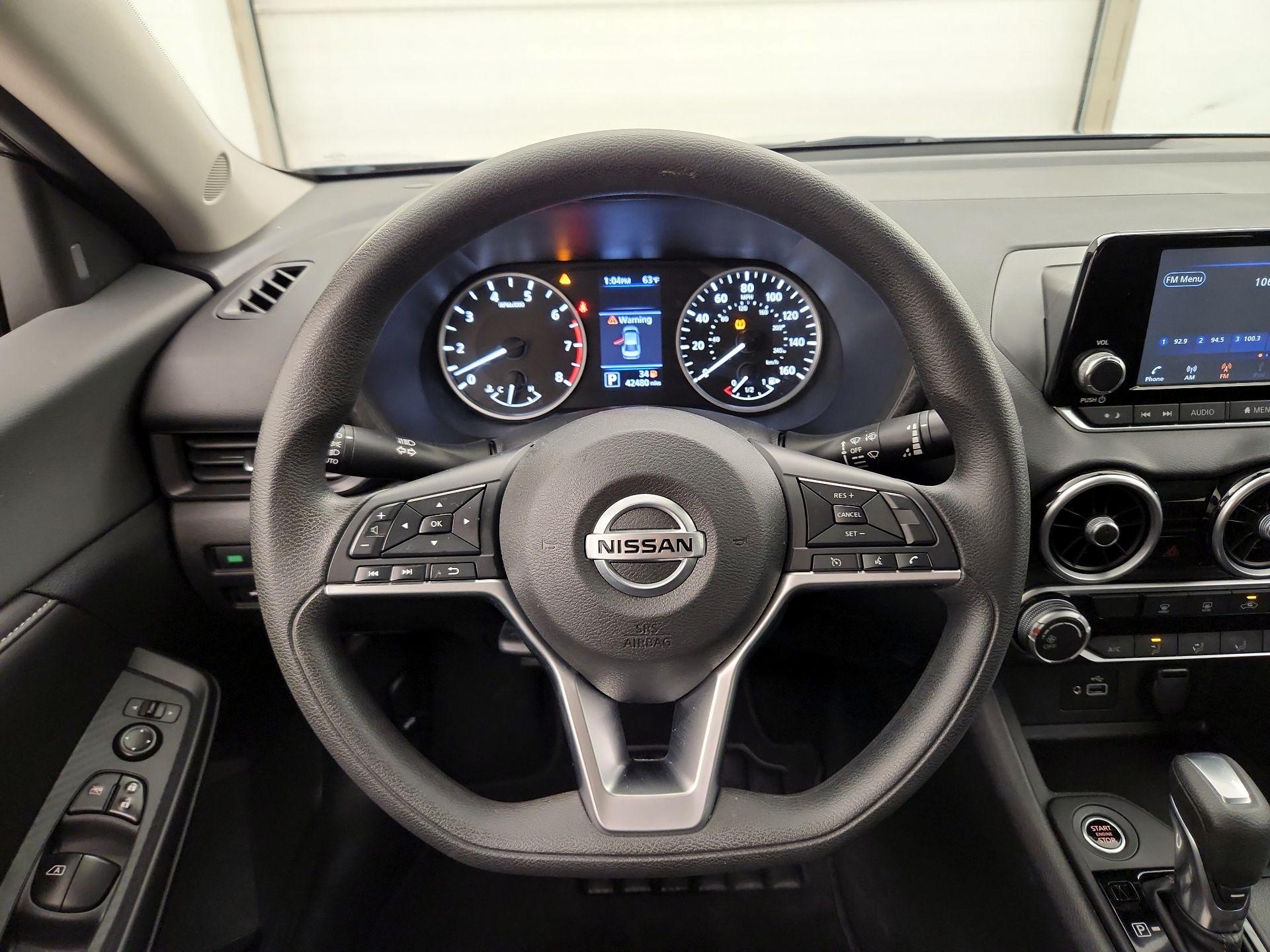 Thumbnail: 2021 Nissan Sentra - 10
