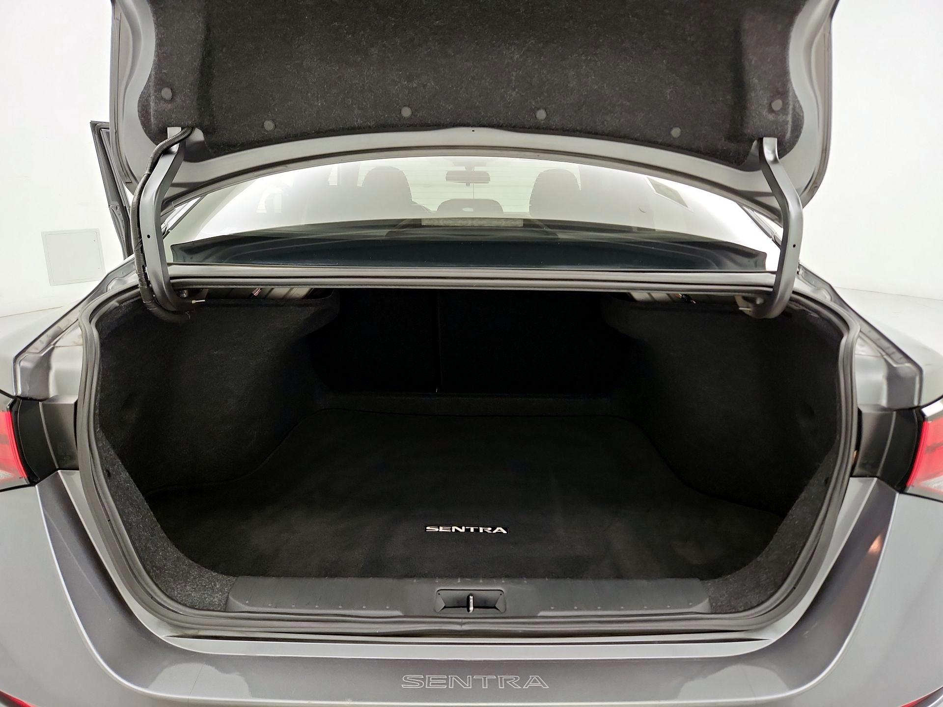 Thumbnail: 2021 Nissan Sentra - 20