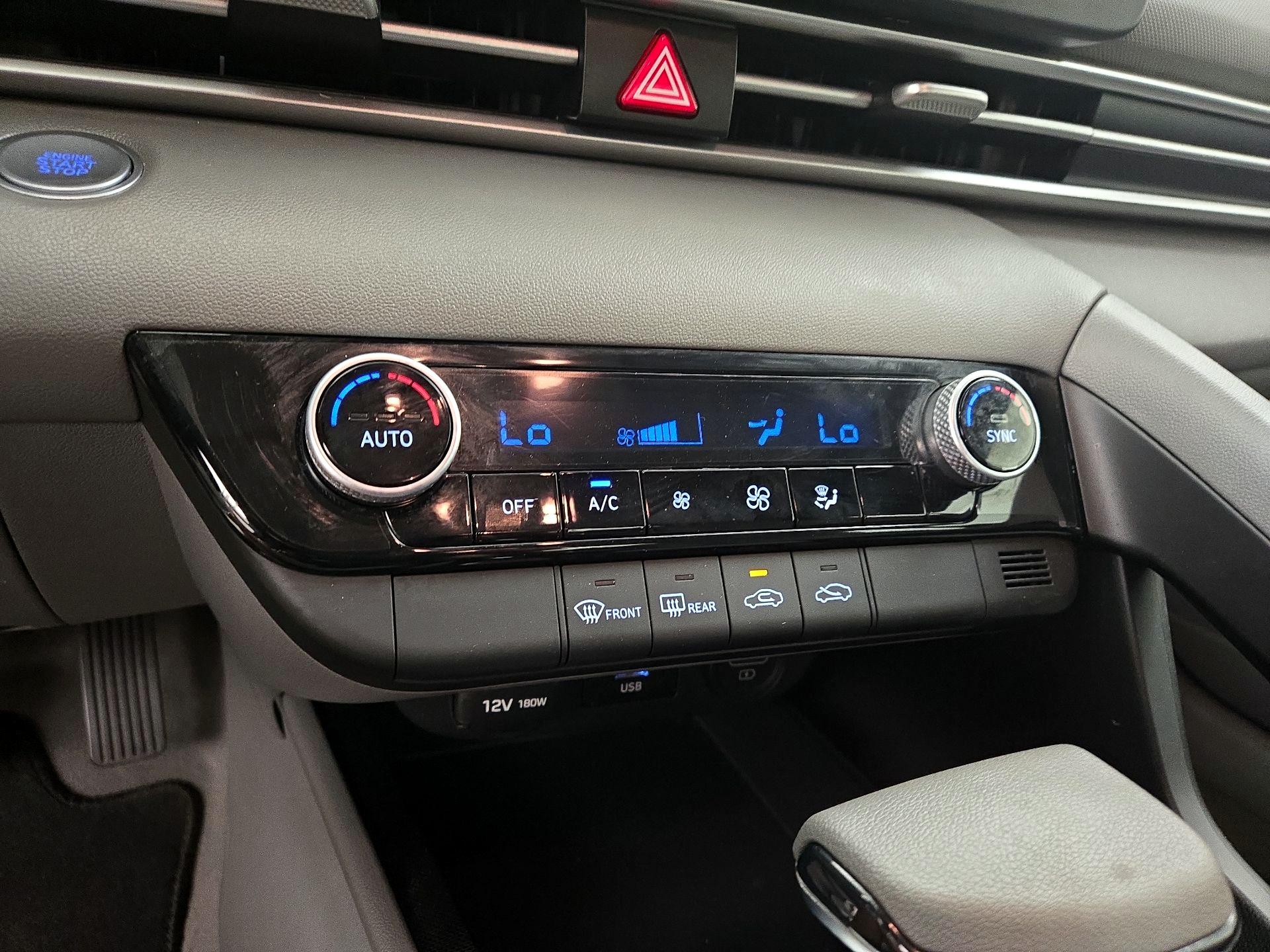 Thumbnail: 2023 Hyundai Elantra - 16
