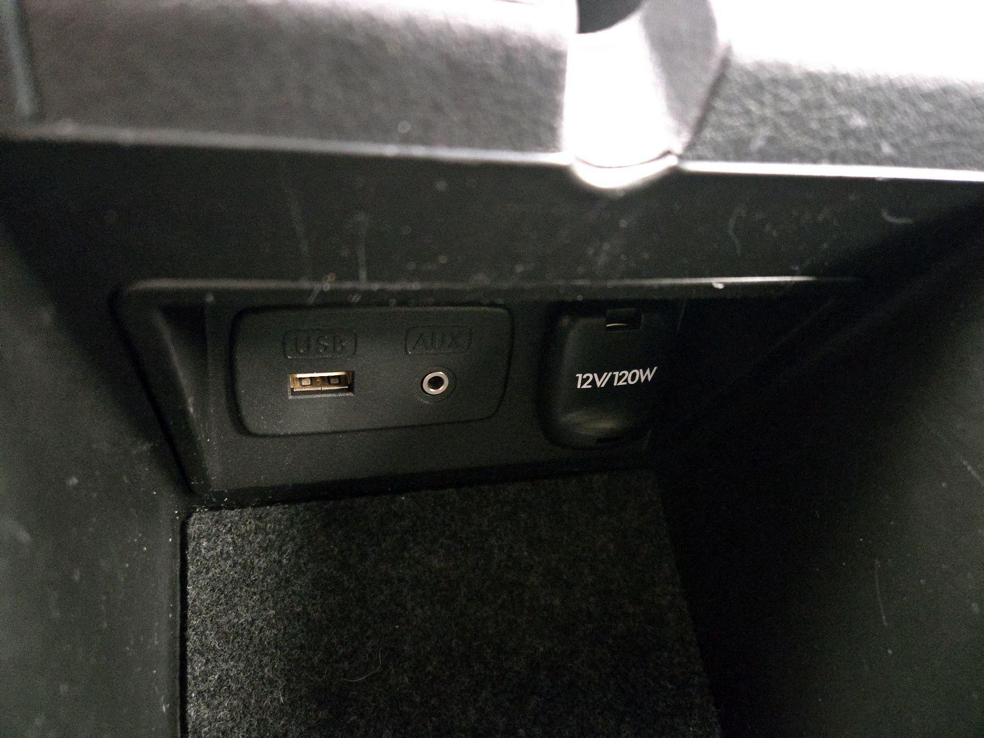 Thumbnail: 2014 Subaru Outback - 17