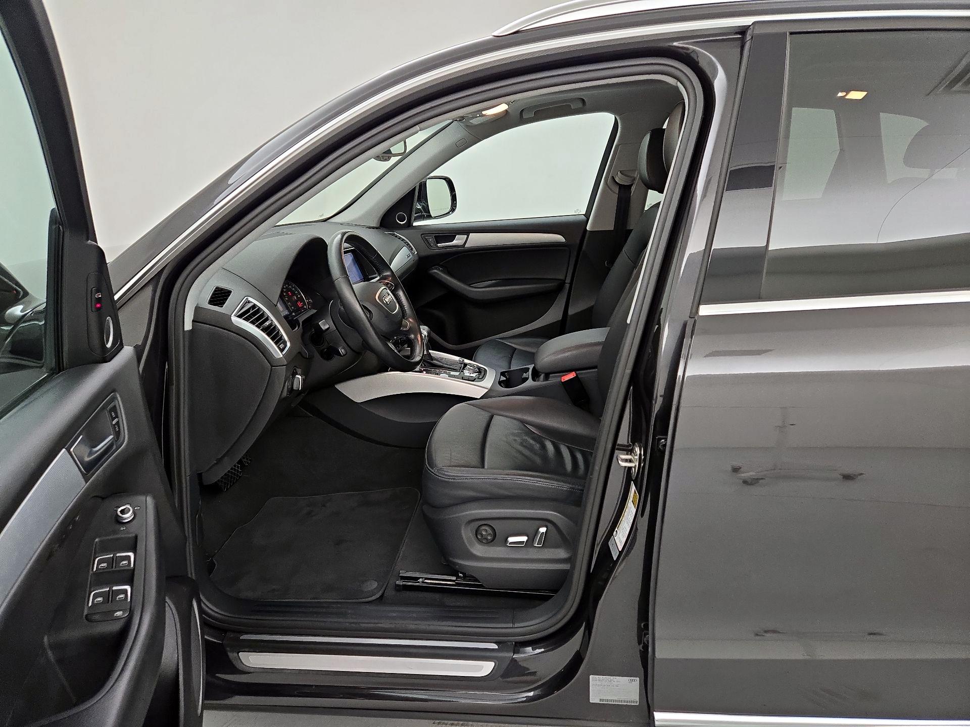Thumbnail: 2017 Audi Q5 - 11