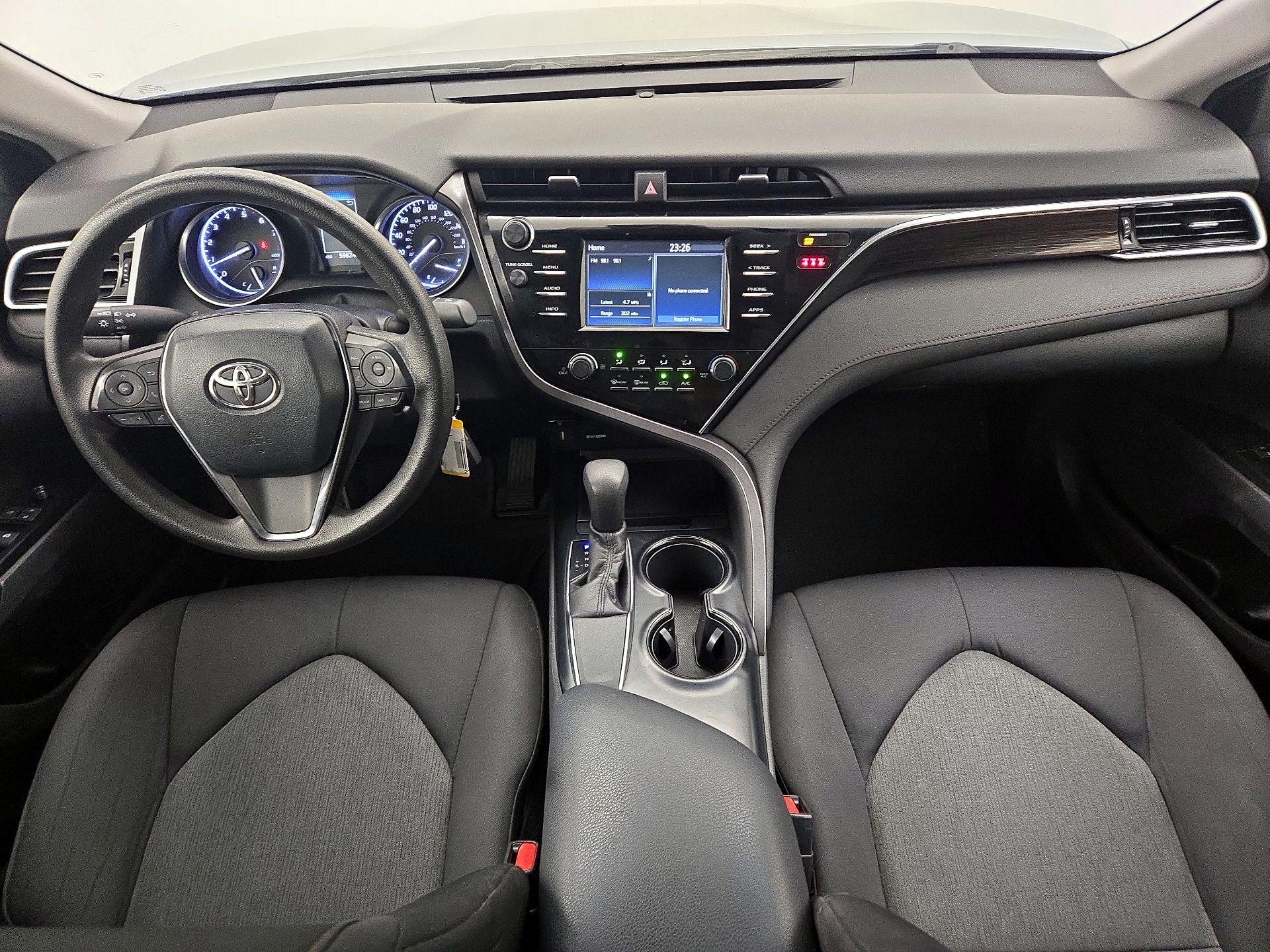 Thumbnail: 2018 Toyota Camry - 9